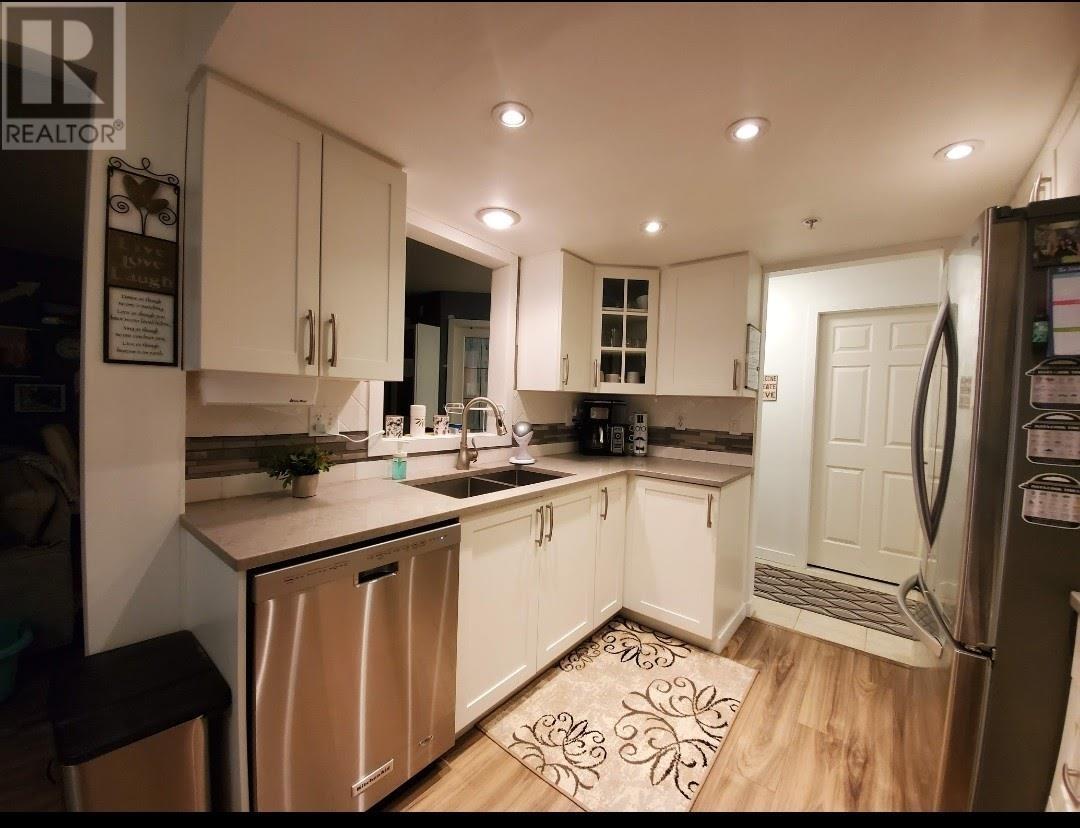 206 1132 Dufferin Street, Coquitlam, British Columbia  V3B 7M8 - Photo 2 - R2823829