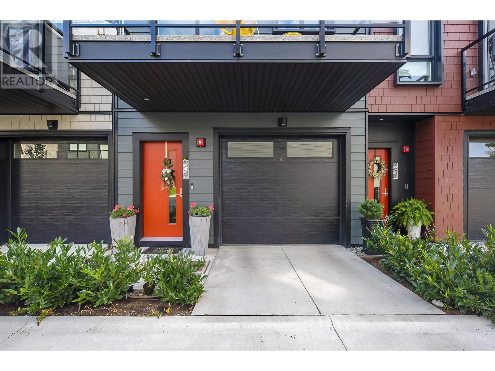 128 4738 Hemlock Way, Tsawwassen, British Columbia  V4M 0E3 - Photo 2 - R2823966