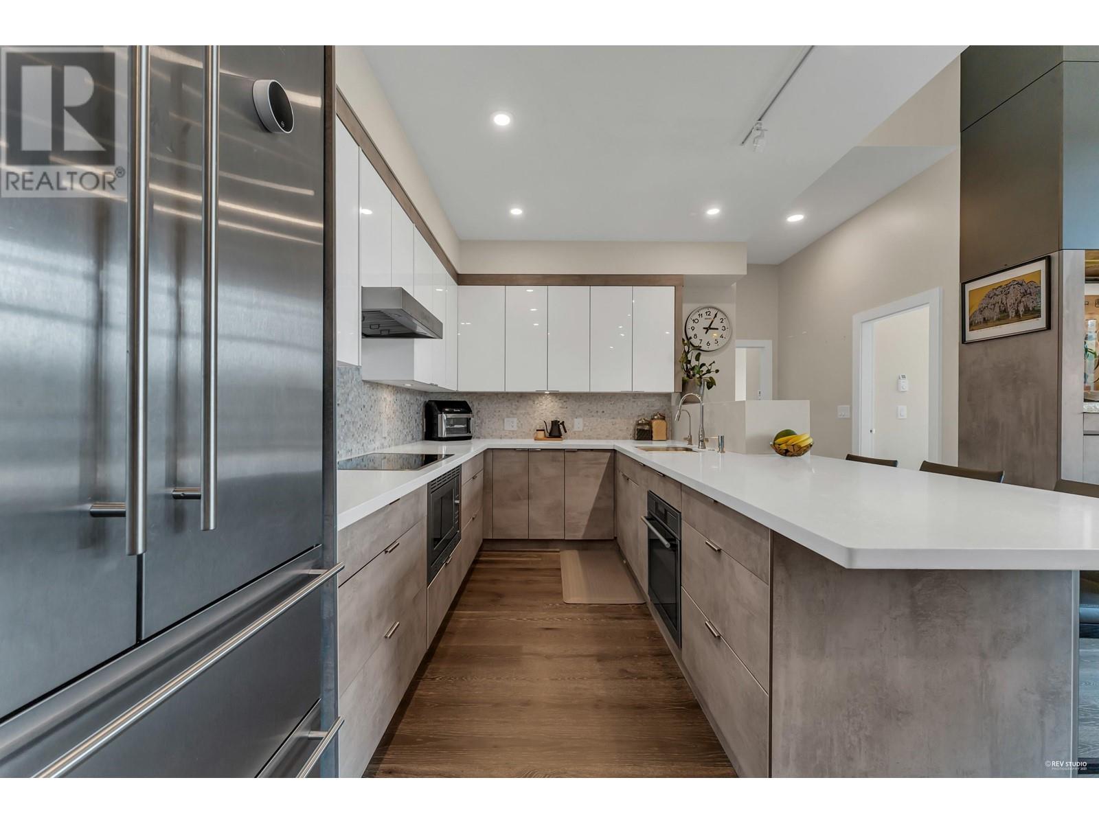 506 3602 Aldercrest Drive, North Vancouver, British Columbia  V7G 0A2 - Photo 5 - R2823995