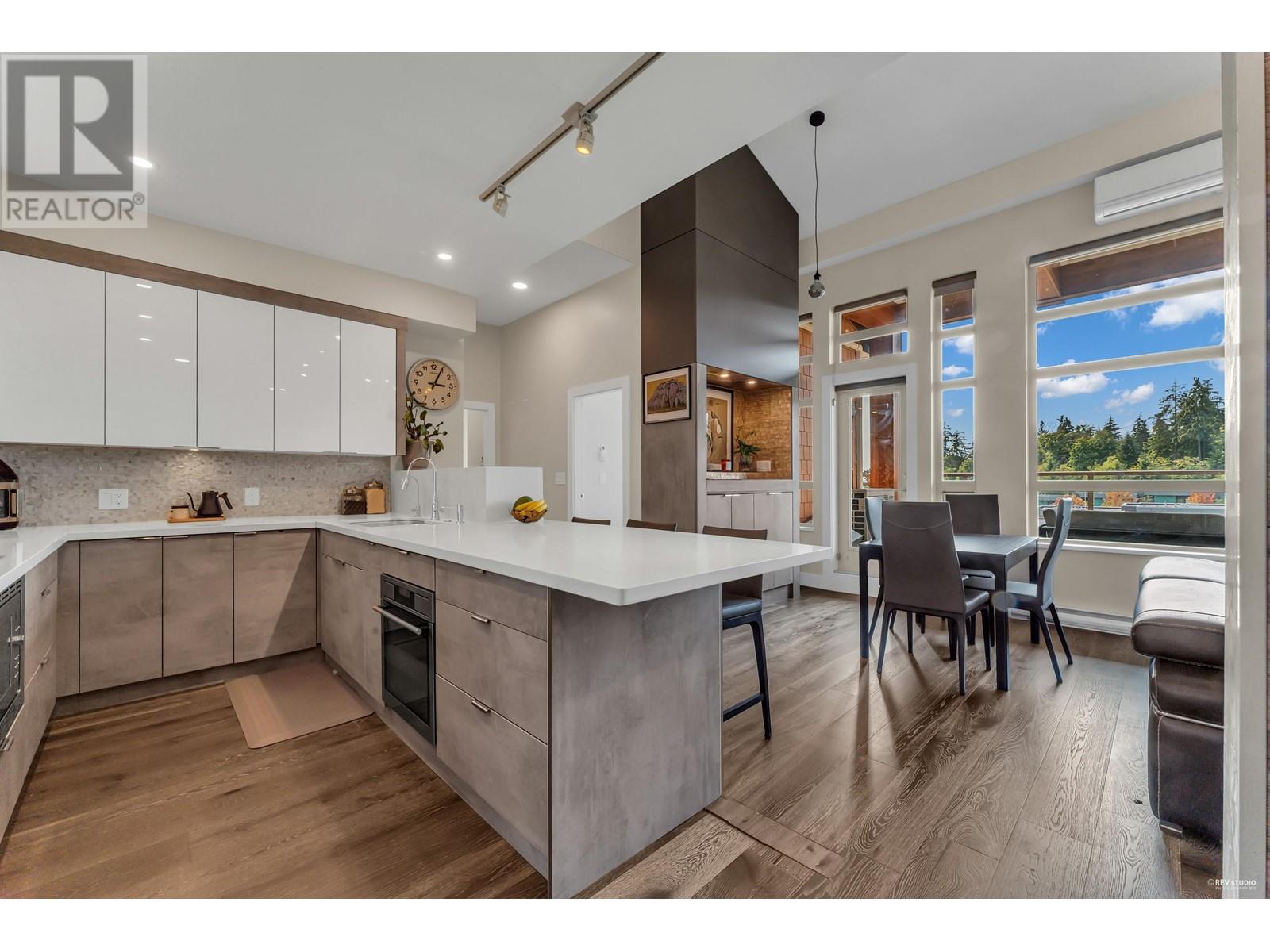 506 3602 ALDERCREST DRIVE, north vancouver, British Columbia