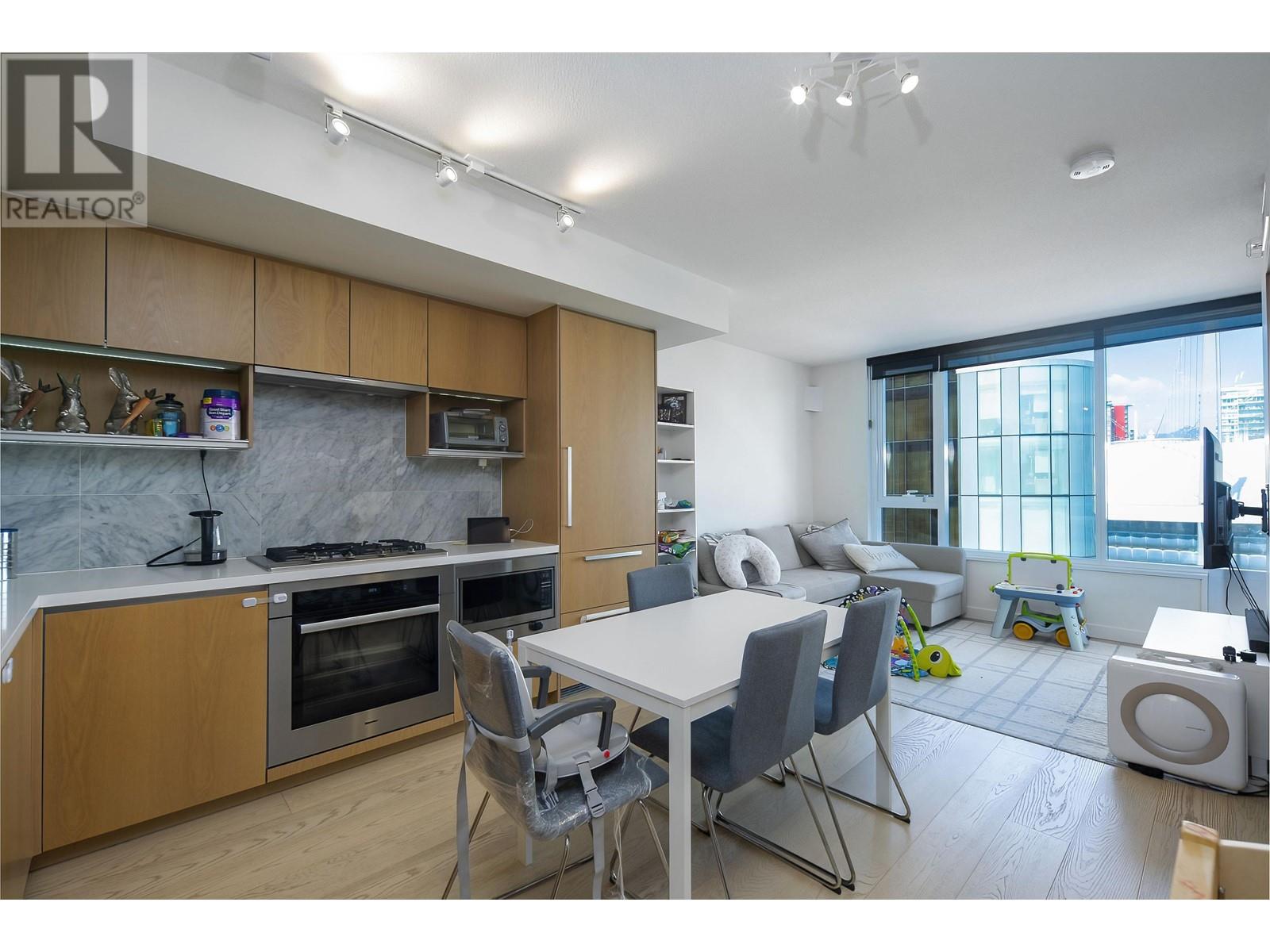 2016 68 Smithe Street, Vancouver, British Columbia  V6B 0P4 - Photo 12 - R2823999
