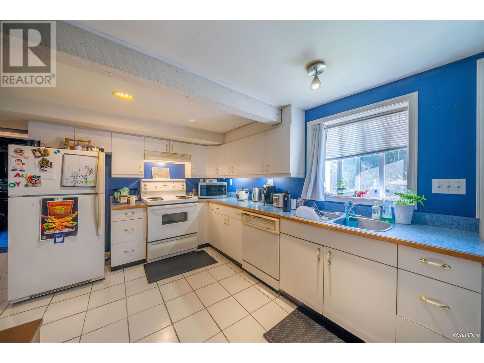 413 Garrett Street, New Westminster, British Columbia  V3L 3S1 - Photo 23 - R2822327