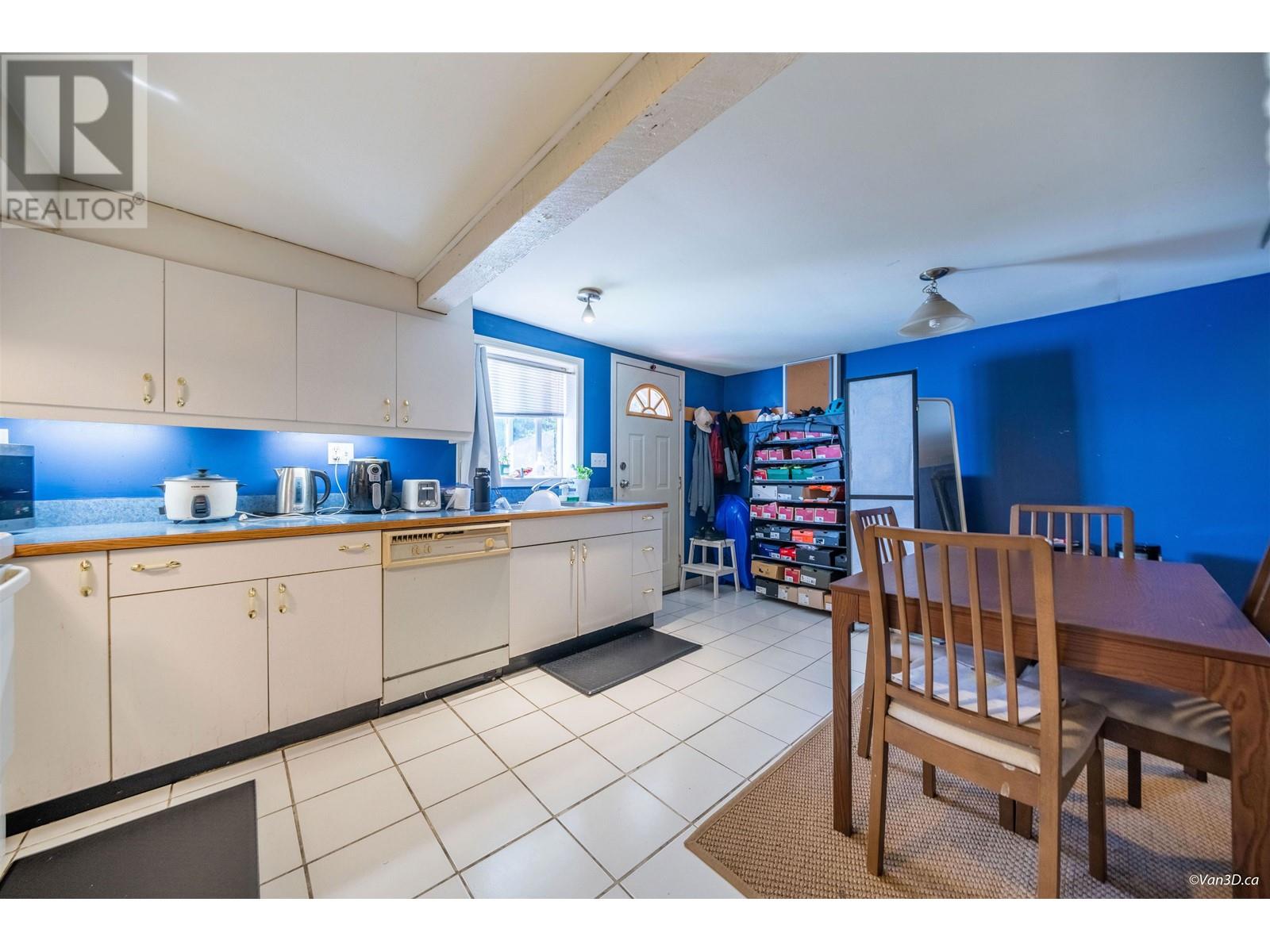 413 Garrett Street, New Westminster, British Columbia  V3L 3S1 - Photo 22 - R2822327