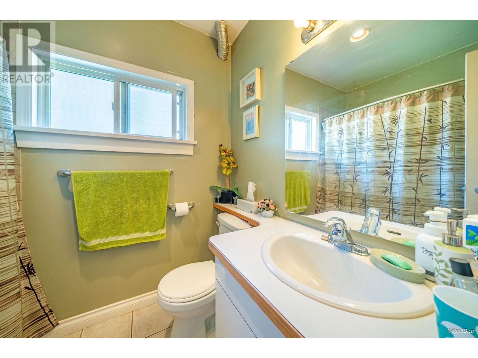 413 Garrett Street, New Westminster, British Columbia  V3L 3S1 - Photo 29 - R2822327