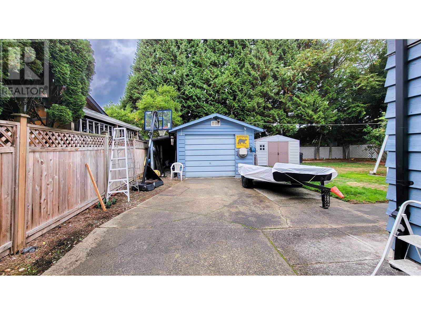 12367 Laity Street, Maple Ridge, British Columbia  V2X 5B4 - Photo 35 - R2823823