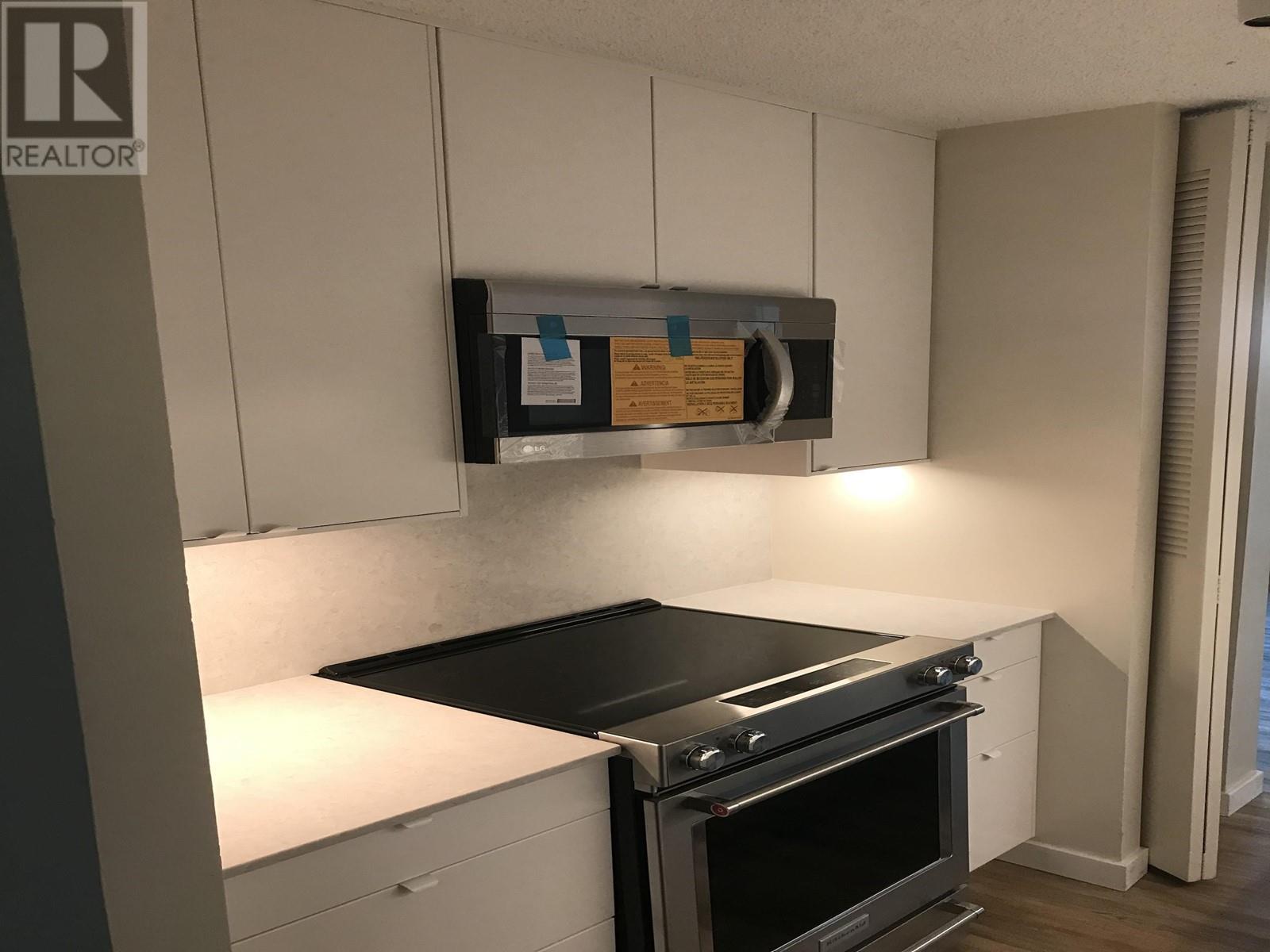 1306 2012 Fullerton Avenue, North Vancouver, British Columbia  V7P 3E3 - Photo 5 - R2822762