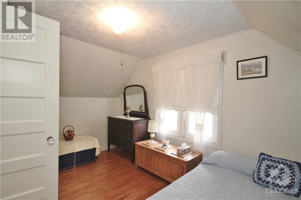 Photo 20 of listing located at 156 GENERAL AVENUE
