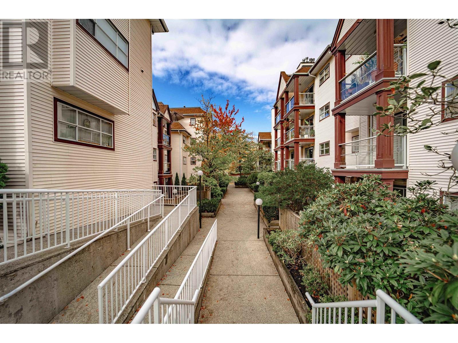 304 3668 Rae Avenue, Vancouver, British Columbia  V5R 6A7 - Photo 37 - R2822826