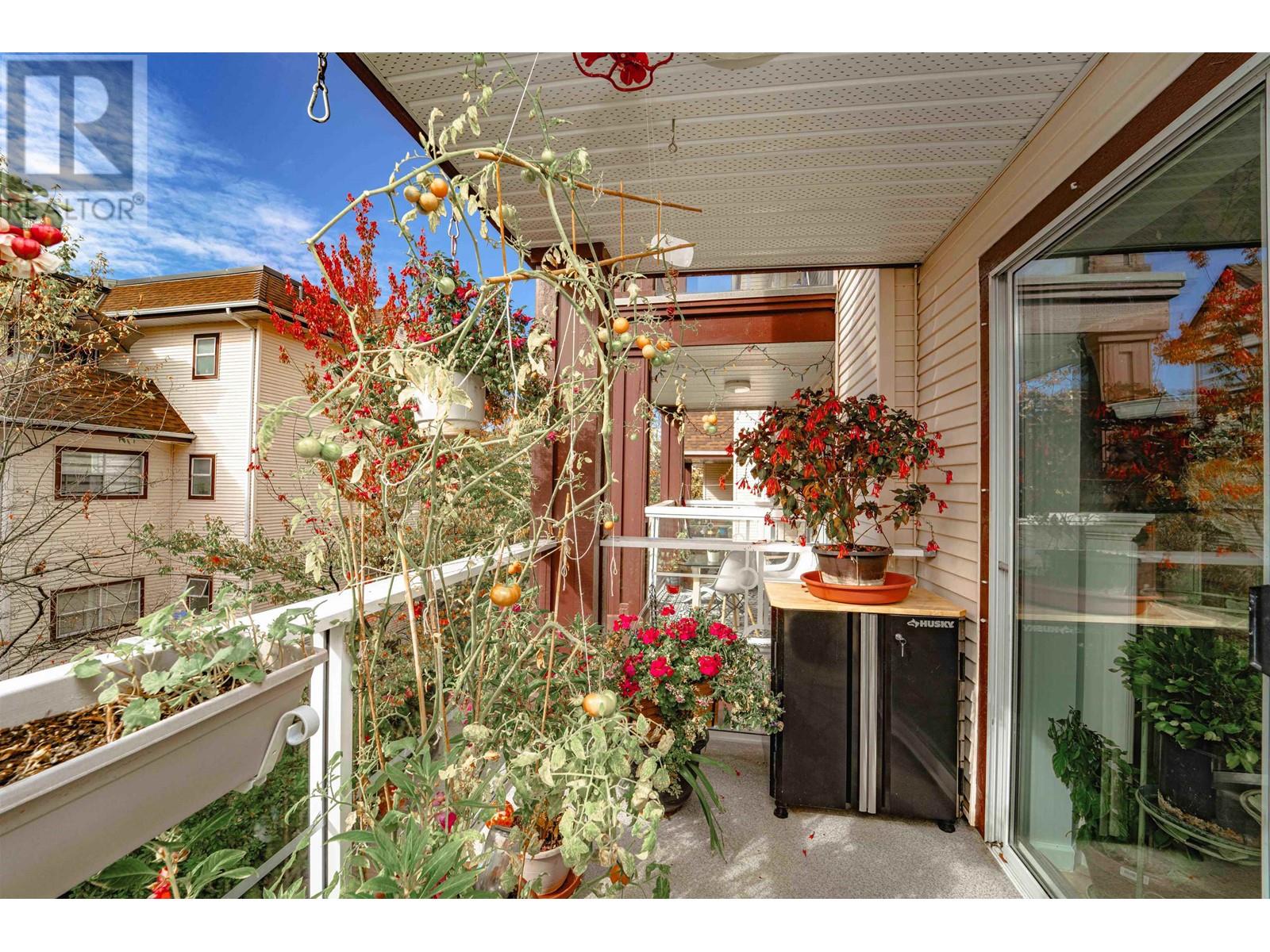 304 3668 Rae Avenue, Vancouver, British Columbia  V5R 6A7 - Photo 18 - R2822826