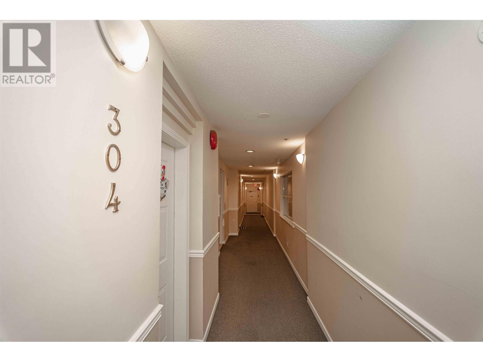304 3668 Rae Avenue, Vancouver, British Columbia  V5R 6A7 - Photo 5 - R2822826