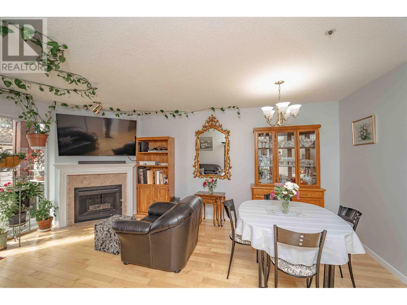 304 3668 Rae Avenue, Vancouver, British Columbia  V5R 6A7 - Photo 9 - R2822826