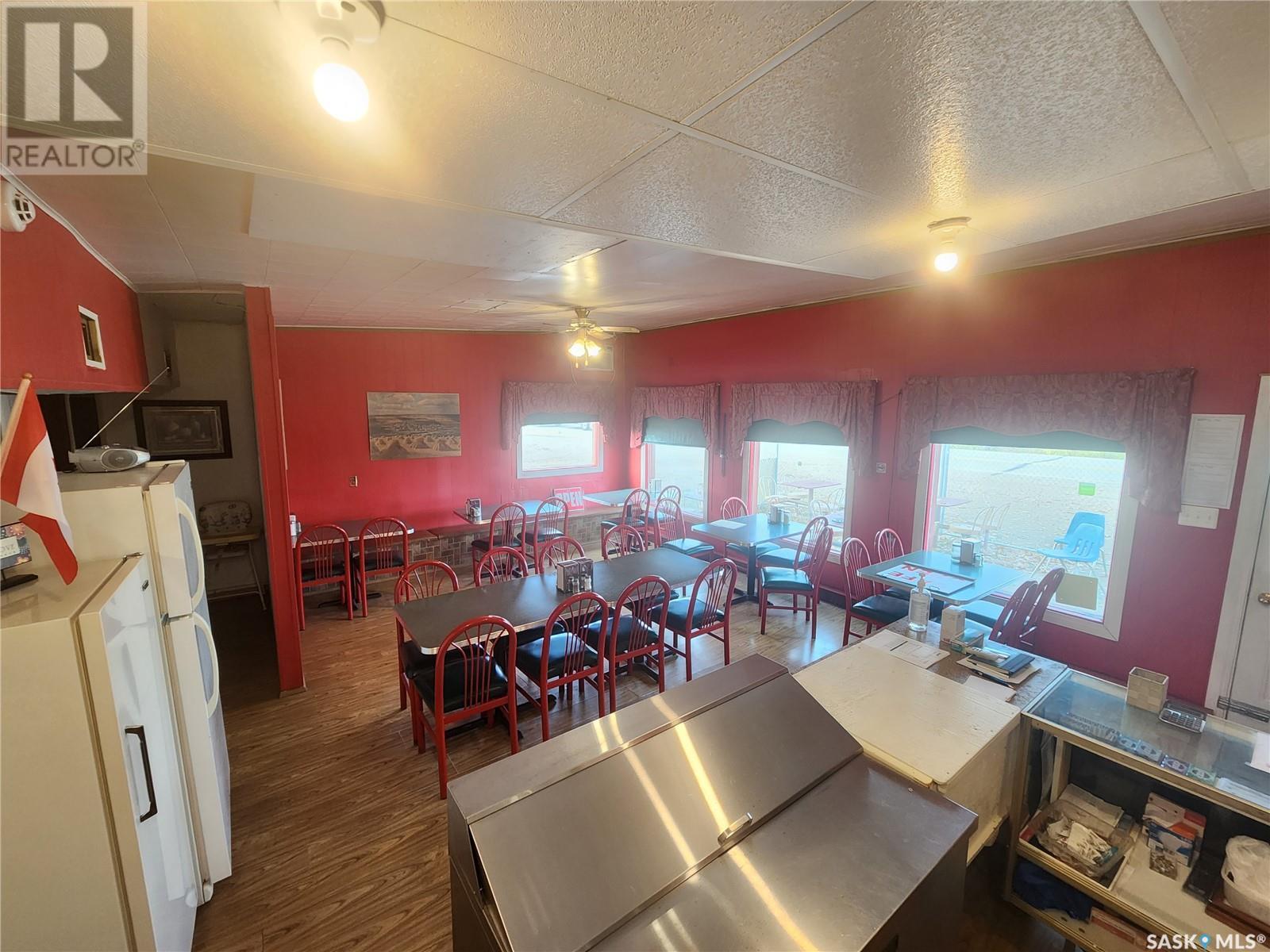 Hi-Way Cafe, Eyebrow, Saskatchewan  S0H 0C8 - Photo 40 - SK948534