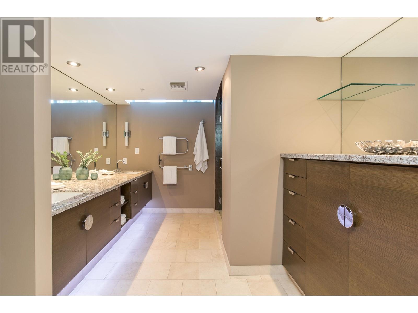 402 1281 W Cordova Street, Vancouver, British Columbia  V6C 3R5 - Photo 15 - R2823457