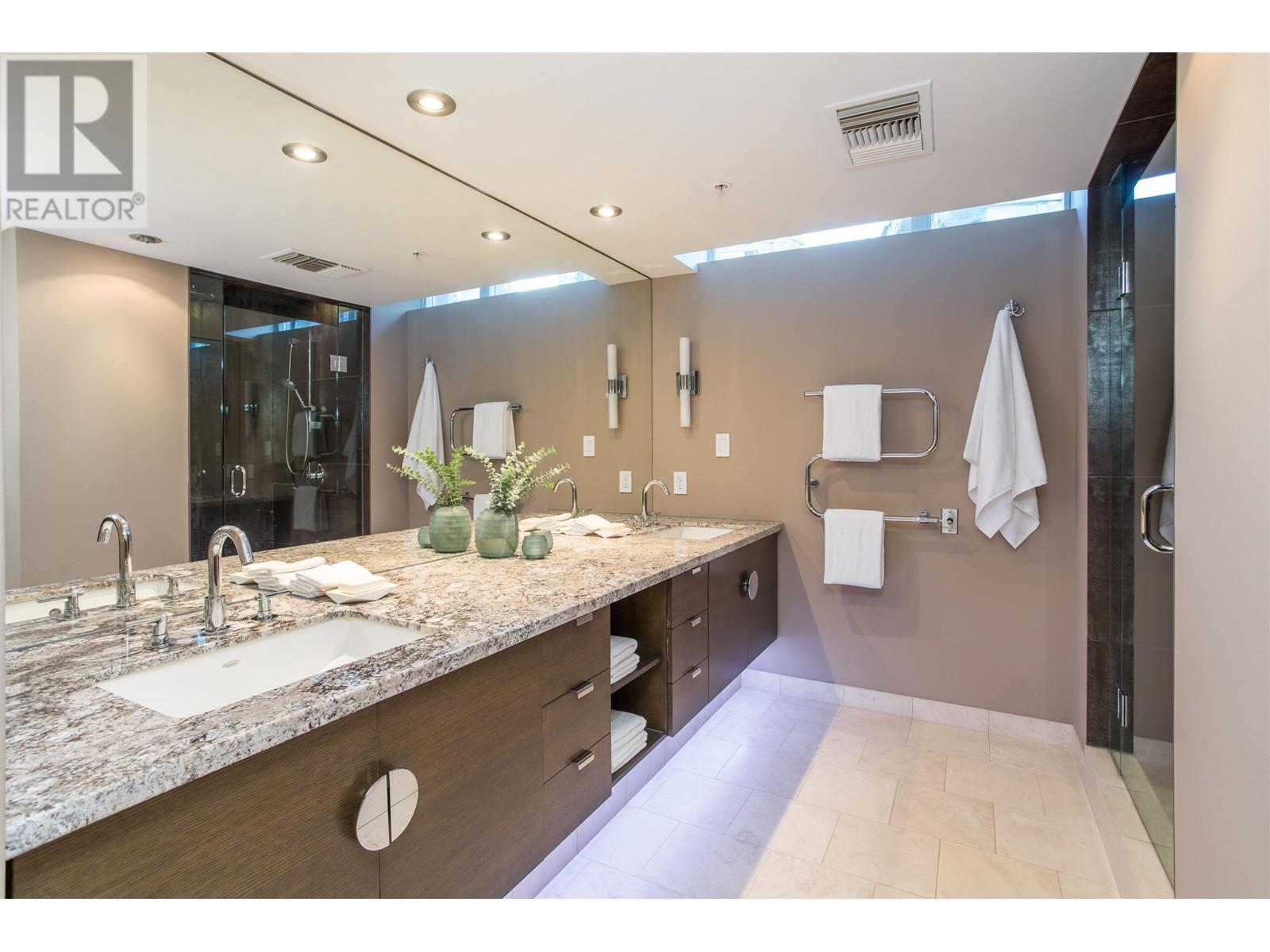 402 1281 W Cordova Street, Vancouver, British Columbia  V6C 3R5 - Photo 16 - R2823457