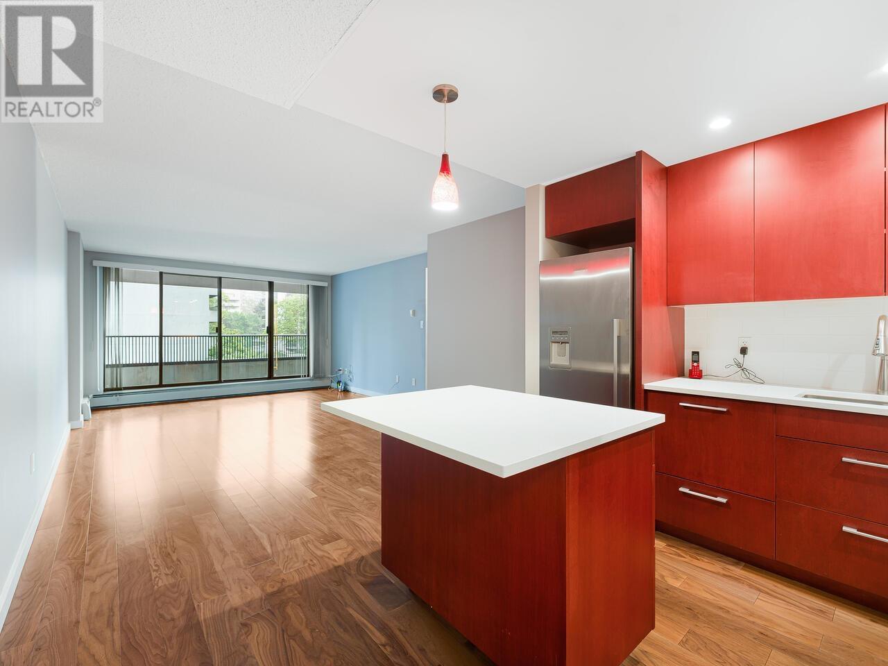 303 4194 Maywood Street, Burnaby, British Columbia  V5H 4E9 - Photo 4 - R2823703