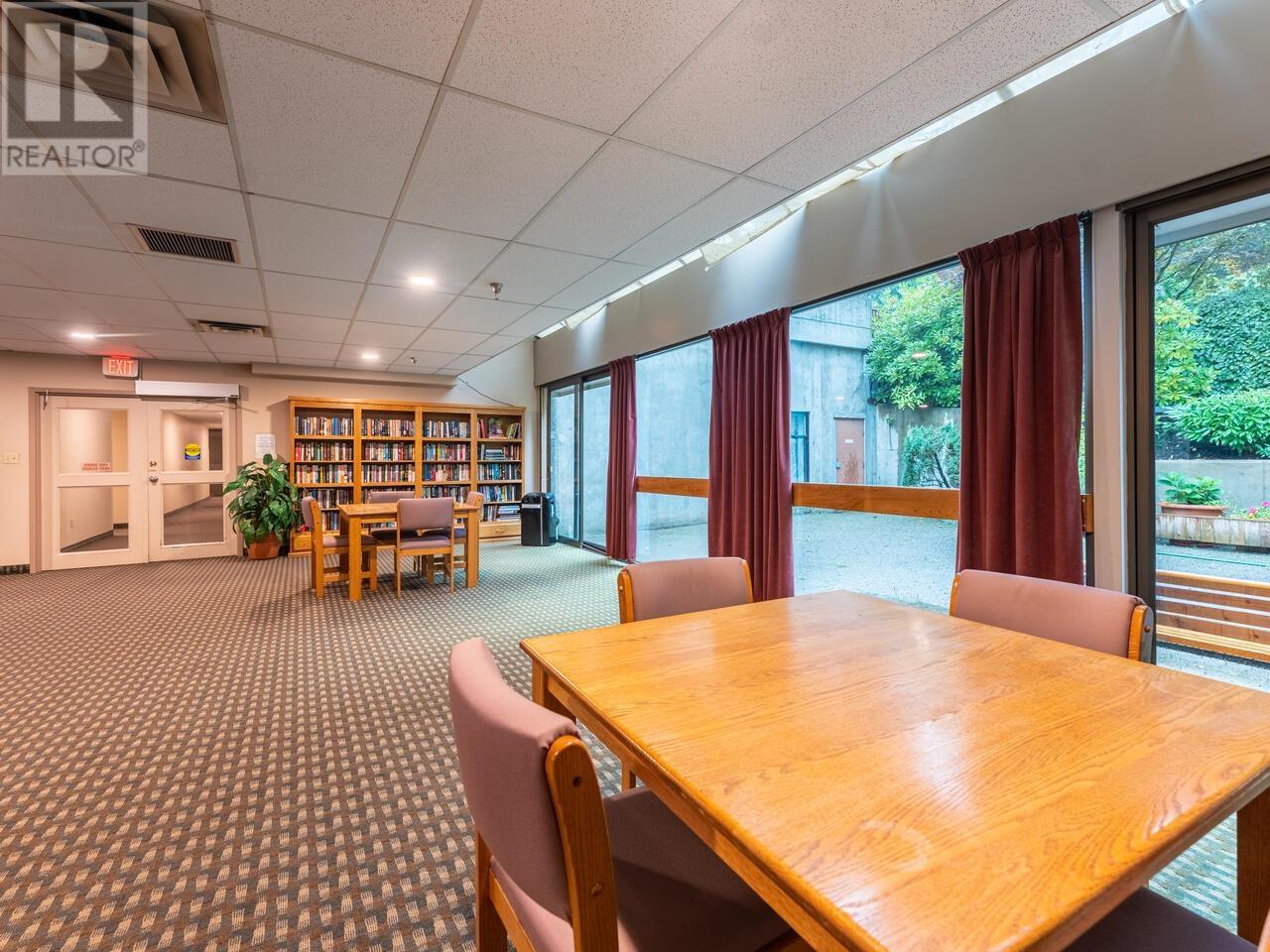 303 4194 Maywood Street, Burnaby, British Columbia  V5H 4E9 - Photo 15 - R2823703