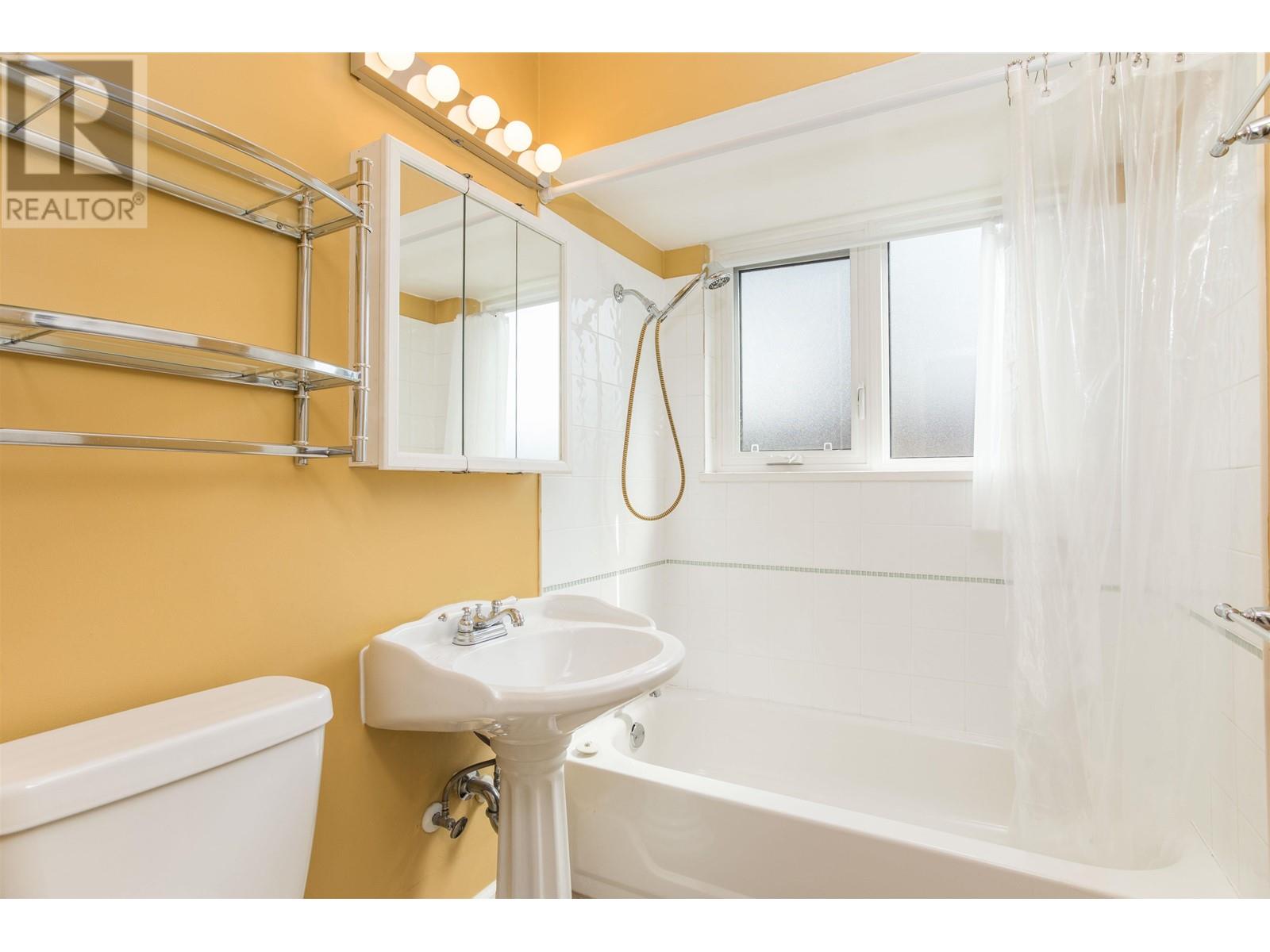 339 1149 W 11th Avenue, Vancouver, British Columbia  V6H 1K4 - Photo 14 - R2809402