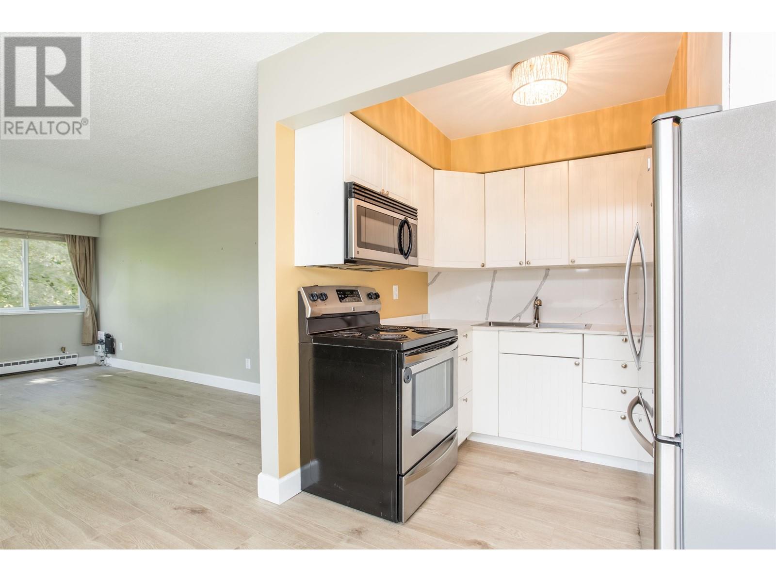 339 1149 W 11th Avenue, Vancouver, British Columbia  V6H 1K4 - Photo 5 - R2809402