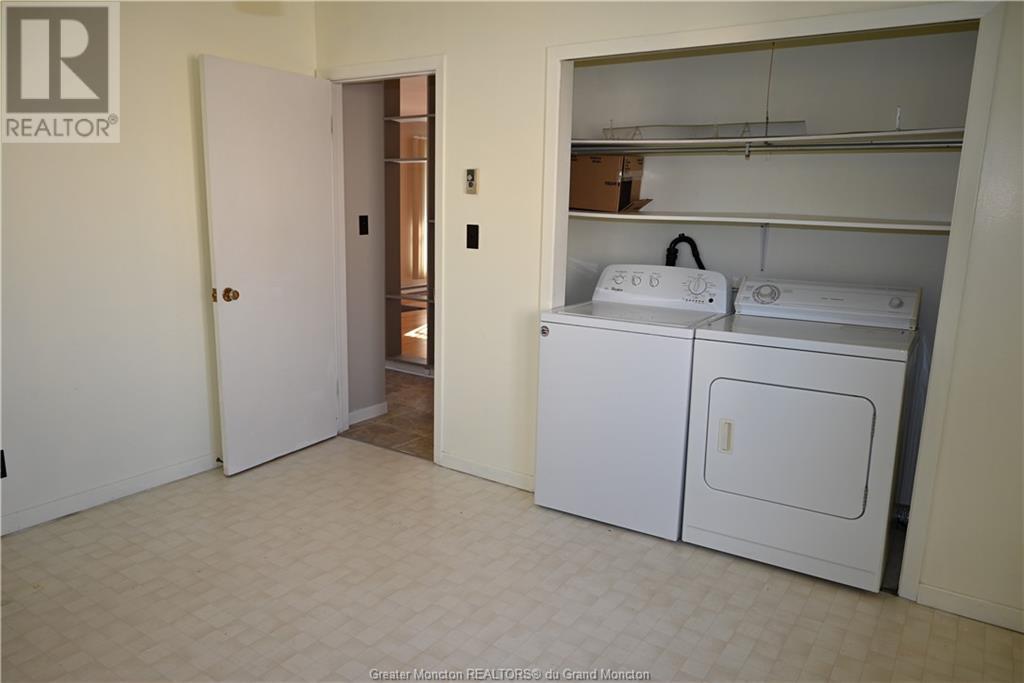 12 Notre Dame, Saint-Louis-De-Kent, New Brunswick  E4X 1E4 - Photo 19 - M155687