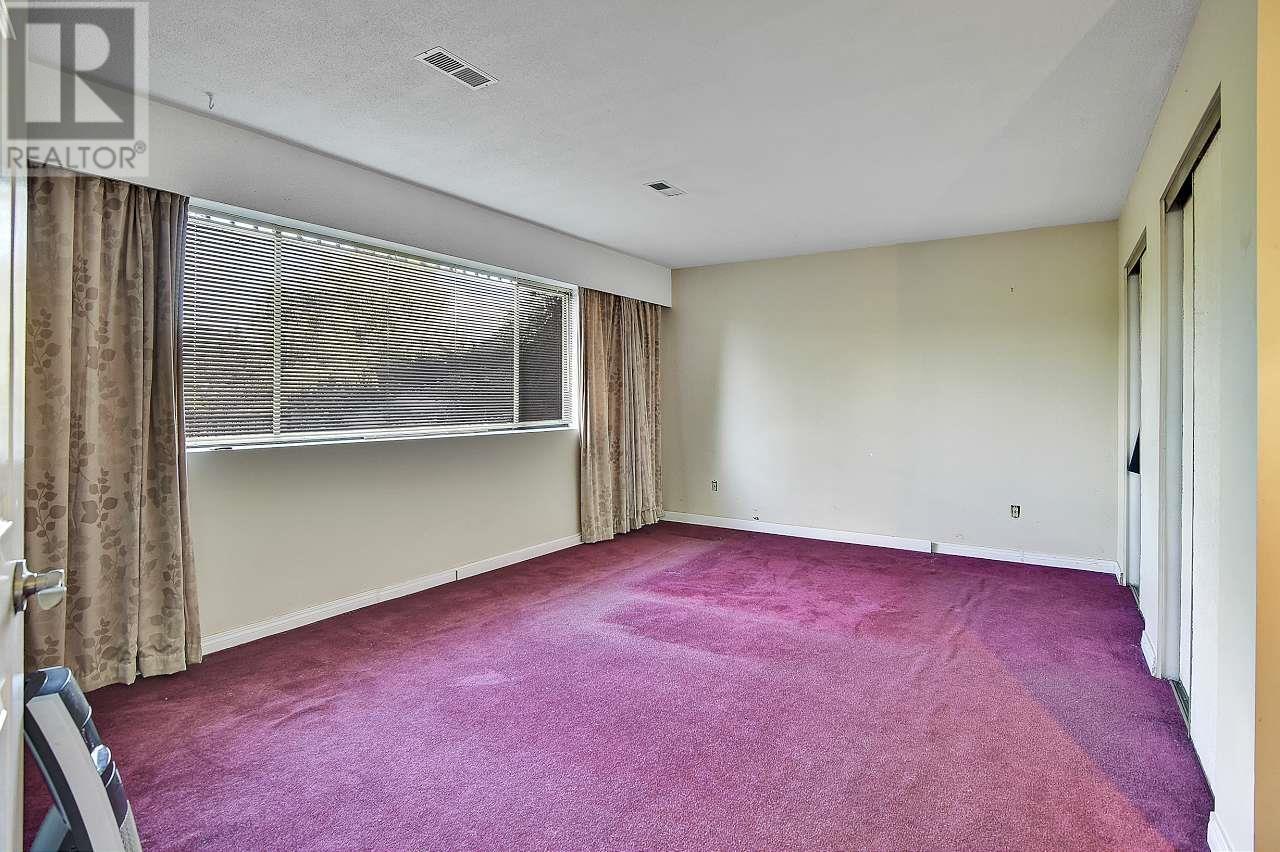 1046 Buoy Drive, Coquitlam, British Columbia  V3H 3E6 - Photo 11 - R2824105