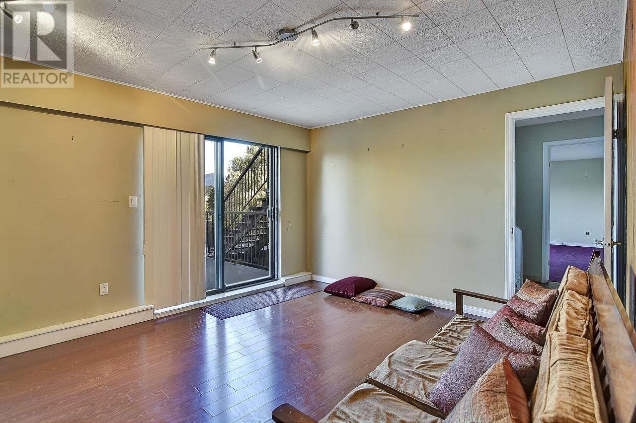 1046 Buoy Drive, Coquitlam, British Columbia  V3H 3E6 - Photo 17 - R2824105