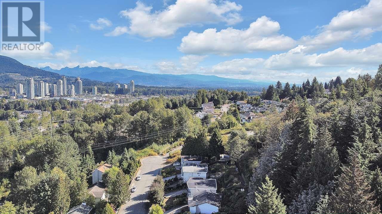 1046 Buoy Drive, Coquitlam, British Columbia  V3H 3E6 - Photo 34 - R2824105