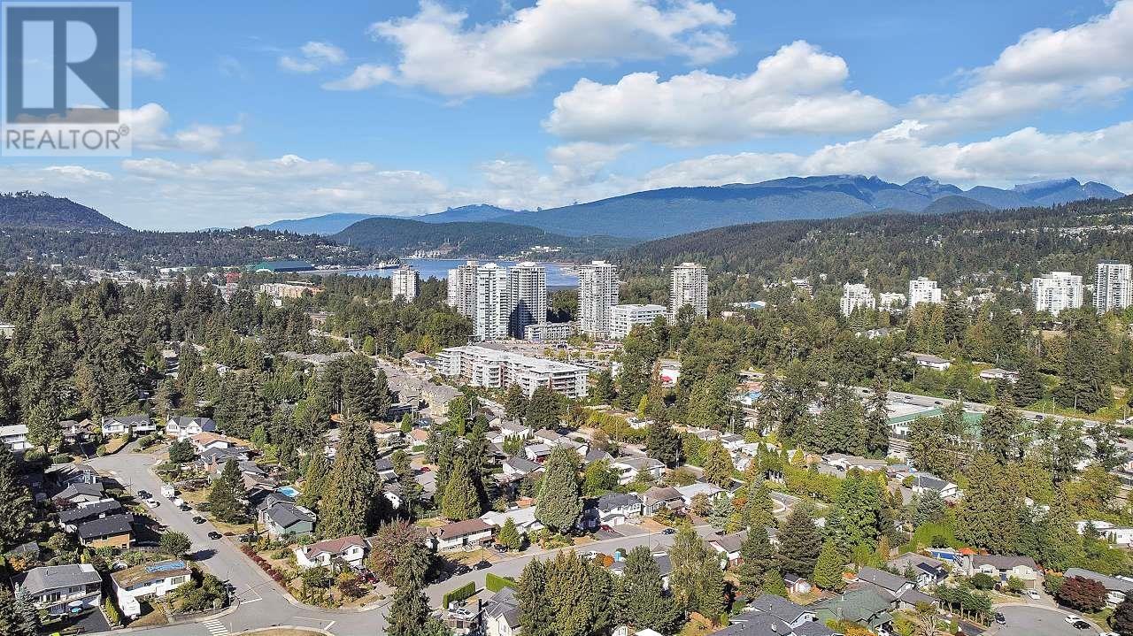 1046 Buoy Drive, Coquitlam, British Columbia  V3H 3E6 - Photo 35 - R2824105
