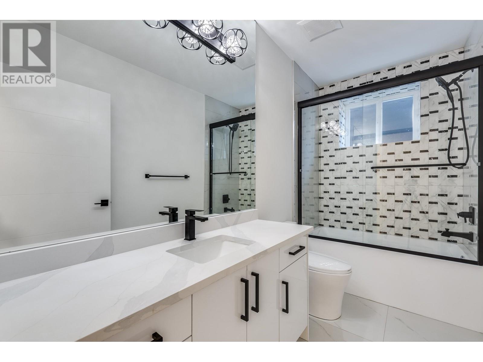 2287 E 41st Avenue, Vancouver, British Columbia  V5P 1L4 - Photo 17 - R2824007