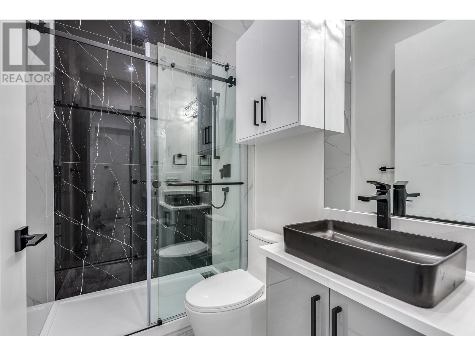 2287 E 41st Avenue, Vancouver, British Columbia  V5P 1L4 - Photo 7 - R2824007