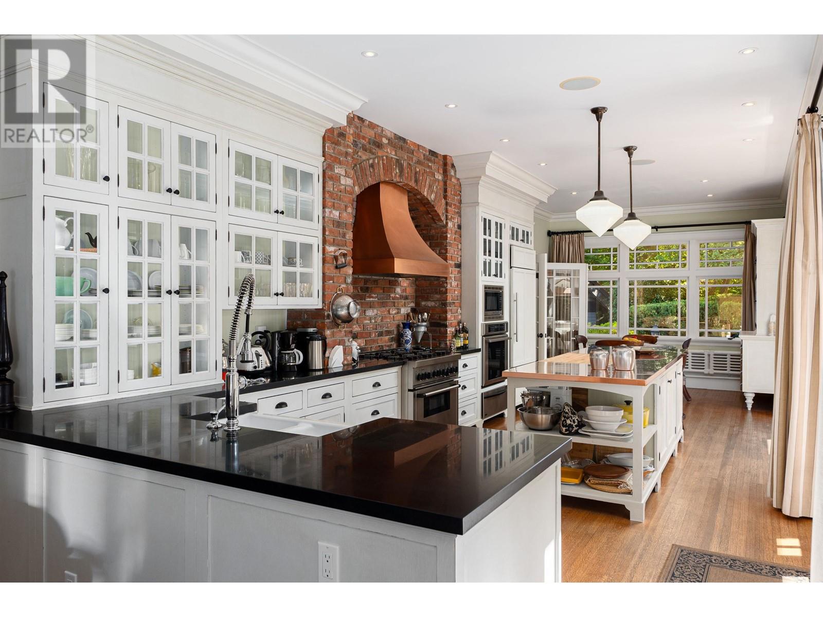 1712 Cedar Crescent, Vancouver, British Columbia  V6J 2R2 - Photo 9 - R2821850