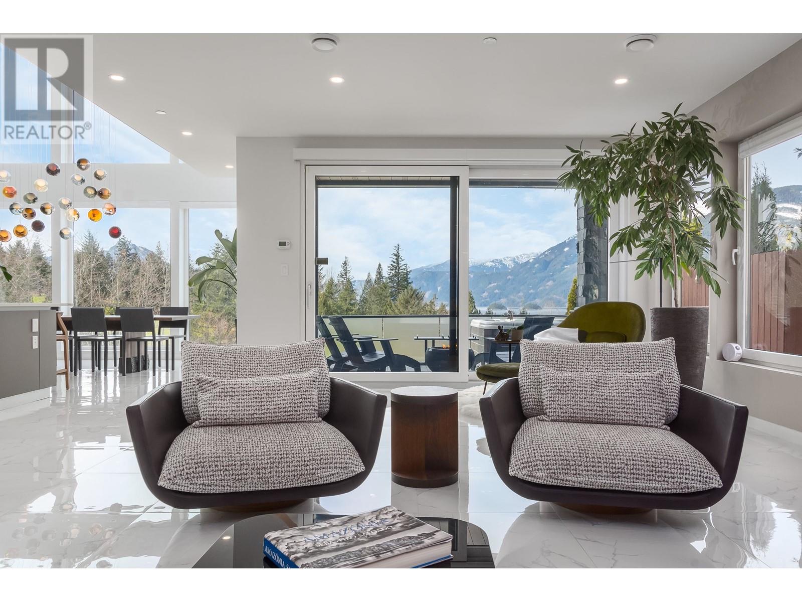 315 Furry Creek Drive, West Vancouver, British Columbia  V0N 3Z2 - Photo 18 - R2823920