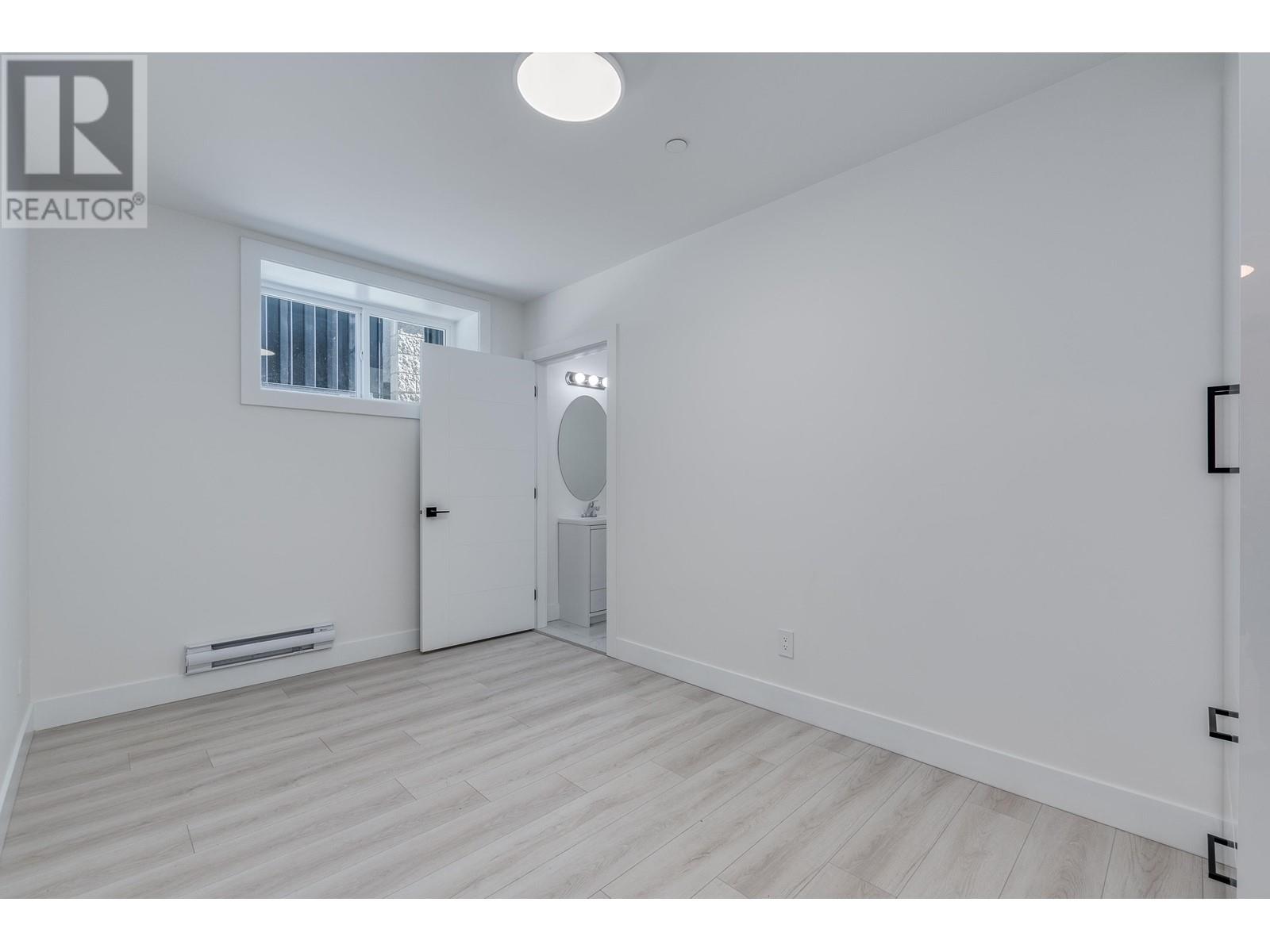 2289 E 41st Avenue, Vancouver, British Columbia  V5P 1L4 - Photo 18 - R2824083