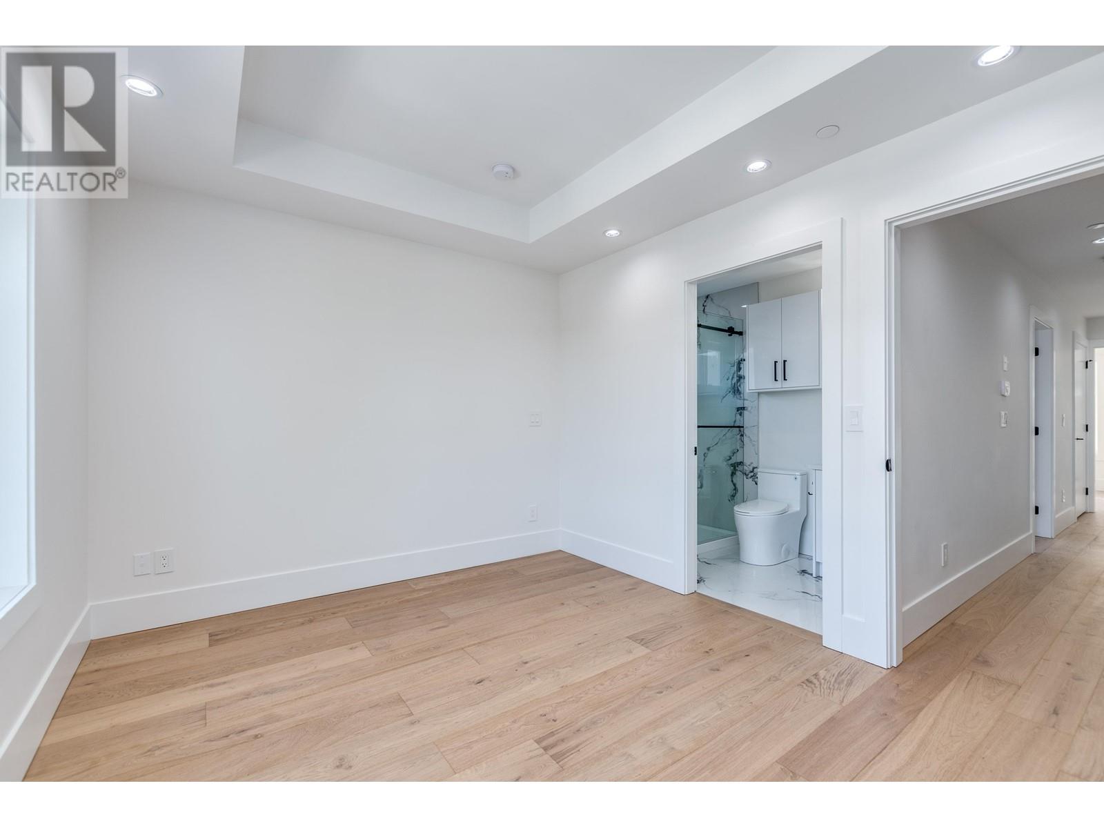 2289 E 41st Avenue, Vancouver, British Columbia  V5P 1L4 - Photo 15 - R2824083