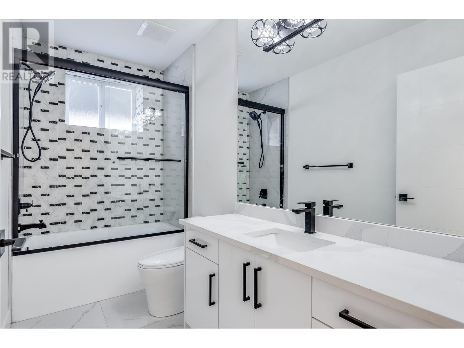 2289 E 41st Avenue, Vancouver, British Columbia  V5P 1L4 - Photo 17 - R2824083