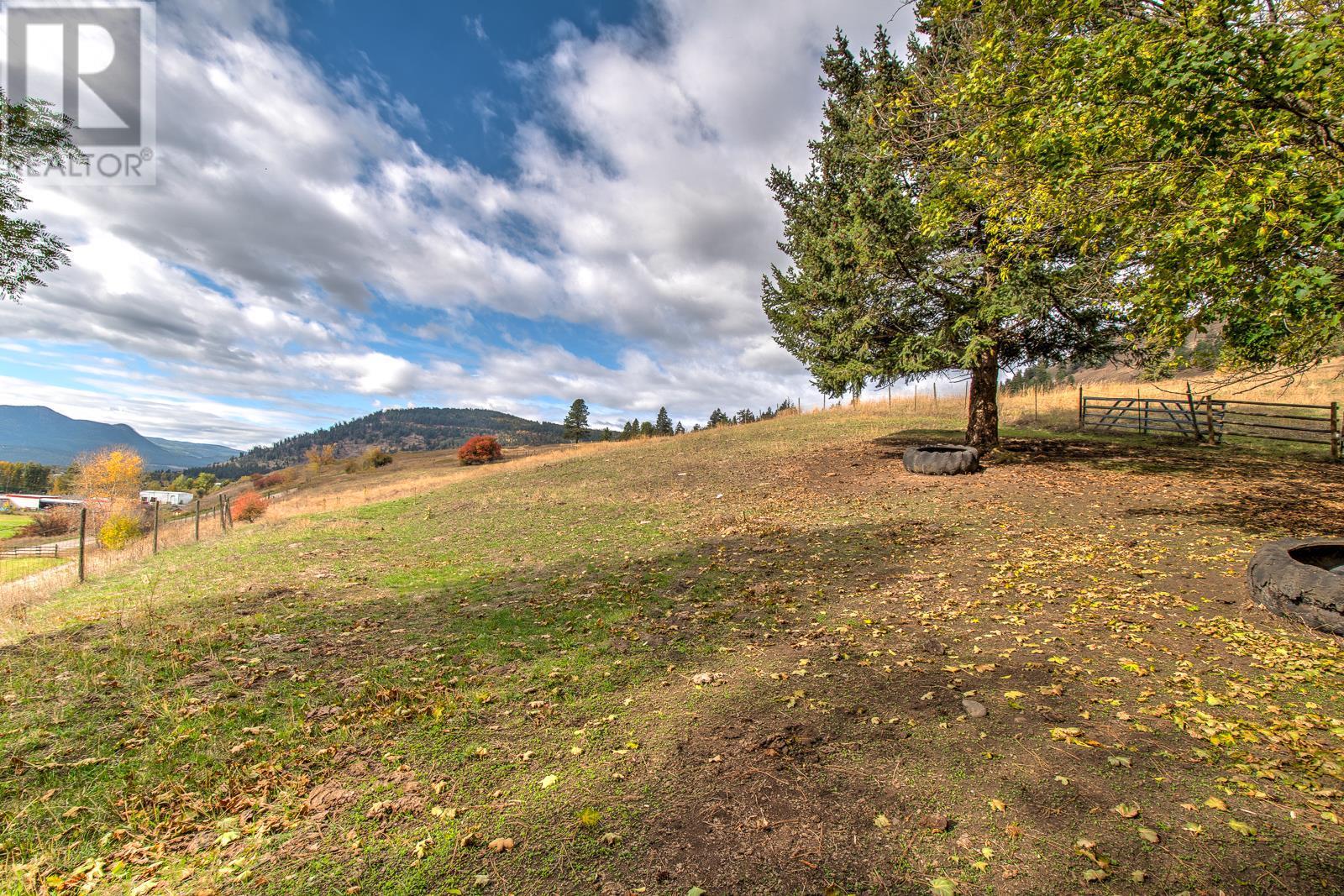 2611 Highway 6, Lumby, British Columbia  V0E 2G0 - Photo 39 - 10286825