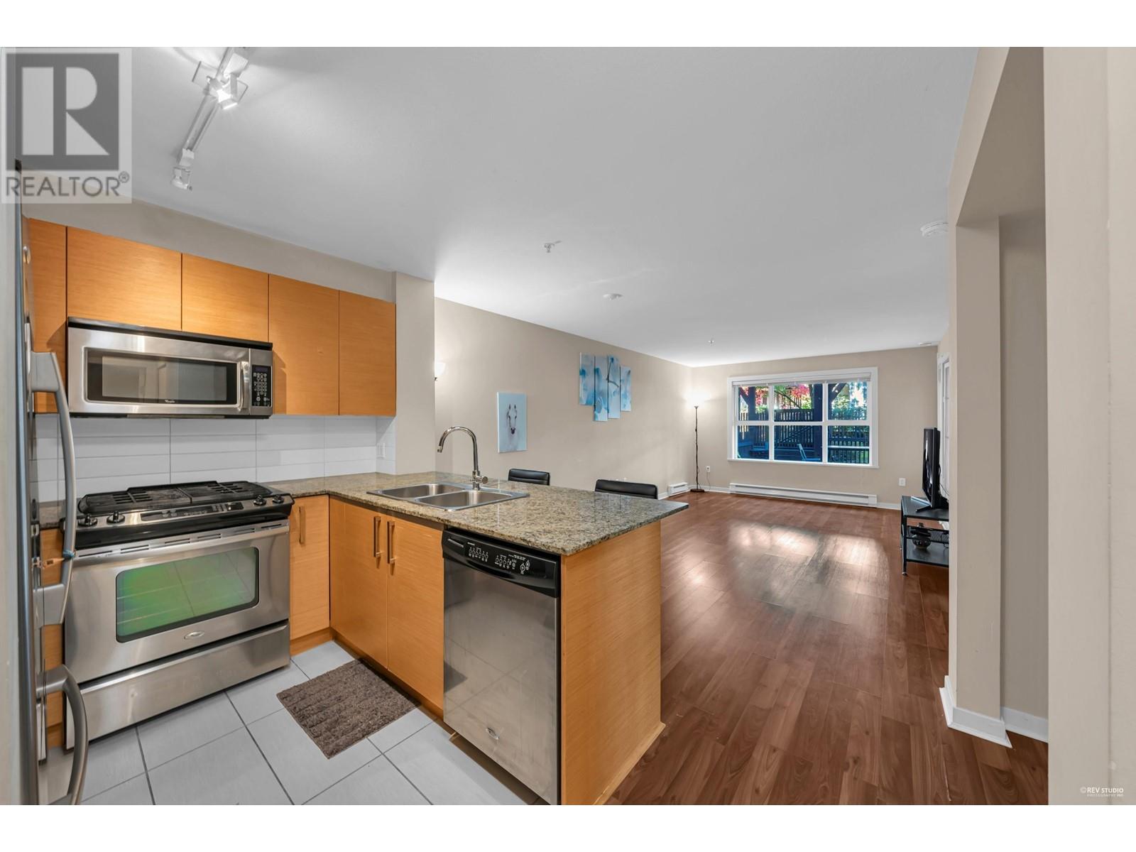 106 5665 Irmin Street, Burnaby, British Columbia  V5J 0C4 - Photo 4 - R2824110