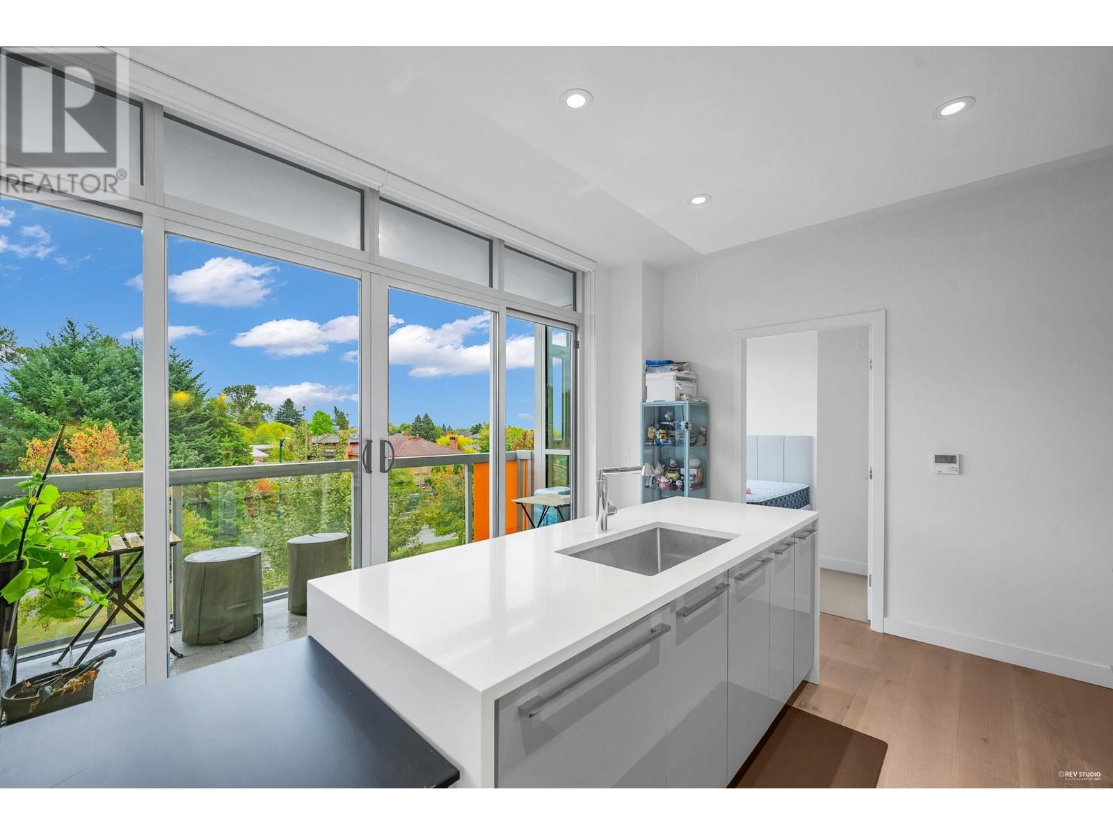 404 5289 Cambie Street, Vancouver, British Columbia  V5Z 0J5 - Photo 5 - R2824100