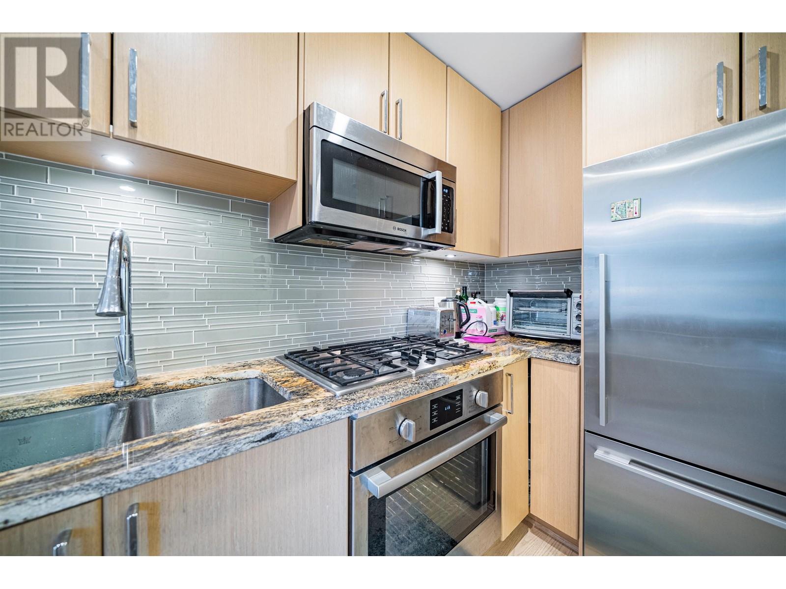 607 38 W 1st Avenue, Vancouver, British Columbia  V5Y 3K8 - Photo 9 - R2821877