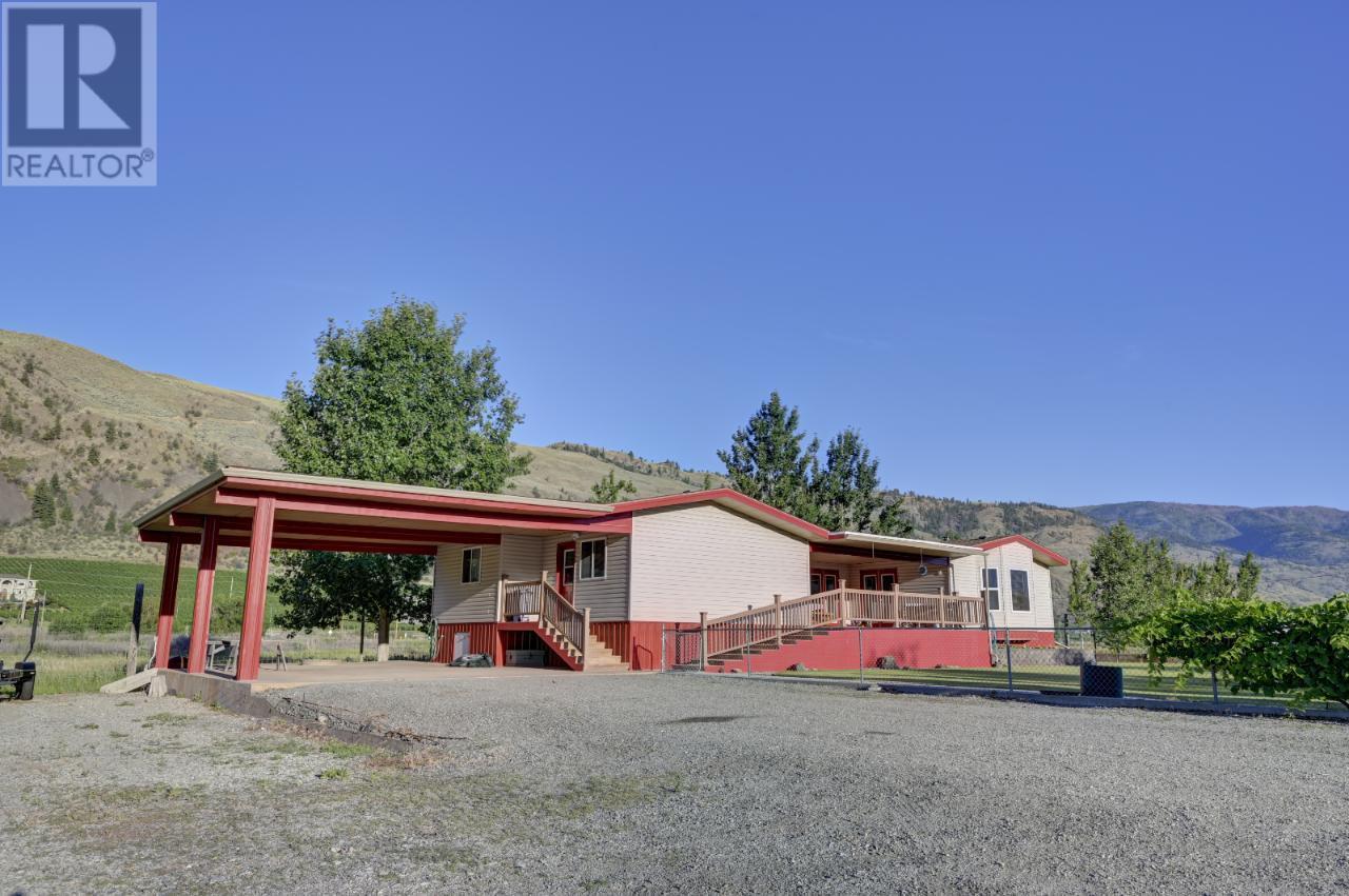 8705 ROAD 22 Osoyoos Photo 51