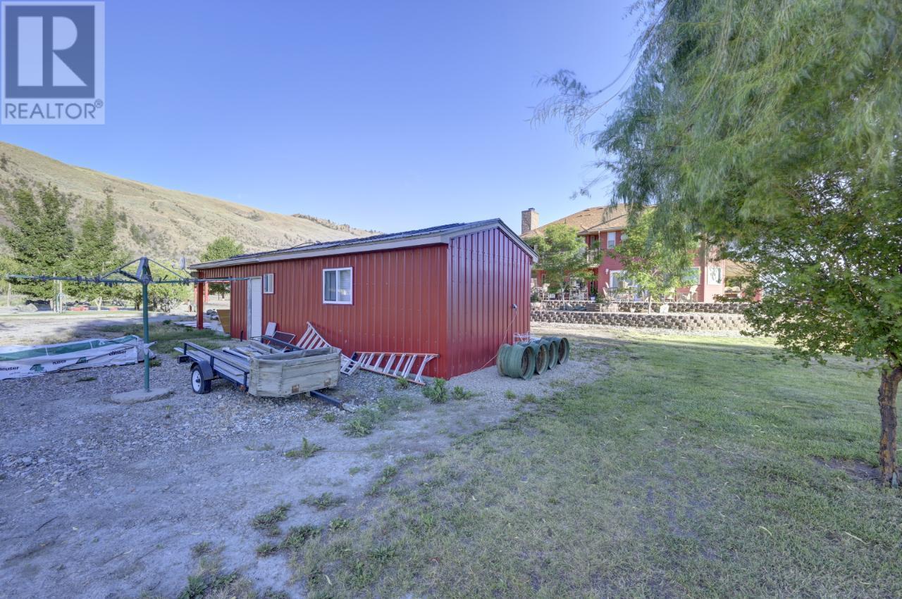 8705 ROAD 22 Osoyoos Photo 71