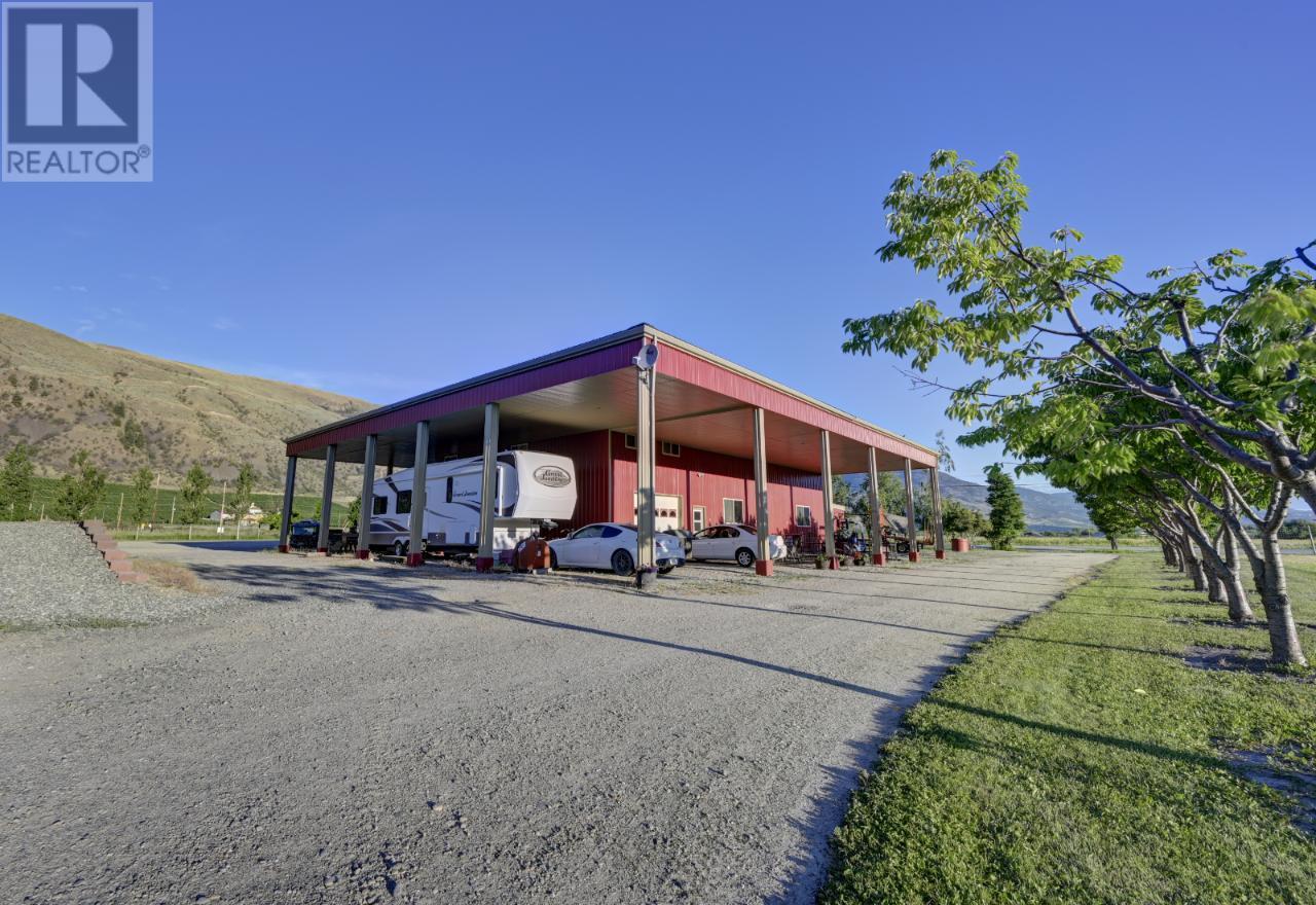 8705 ROAD 22 Osoyoos Photo 43