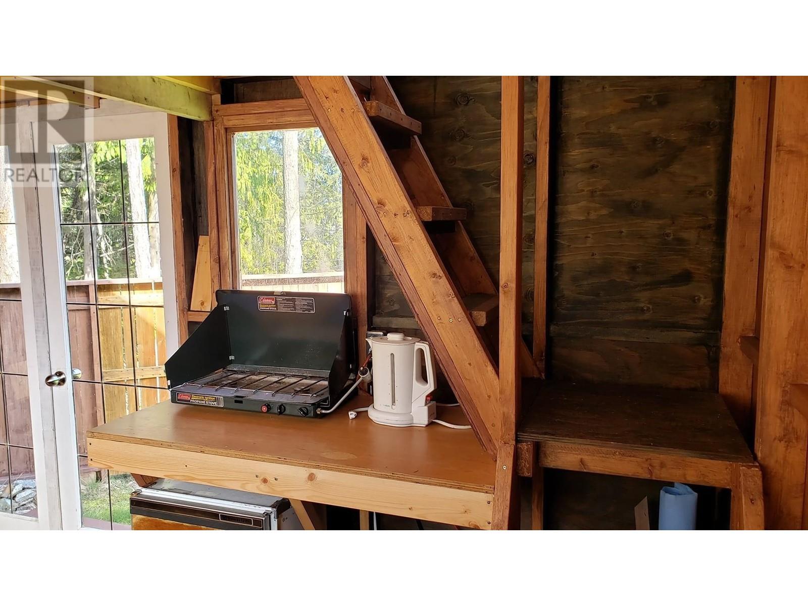 5341 Mountainview Road, Madeira Park, British Columbia  V0N 2H4 - Photo 12 - R2823692