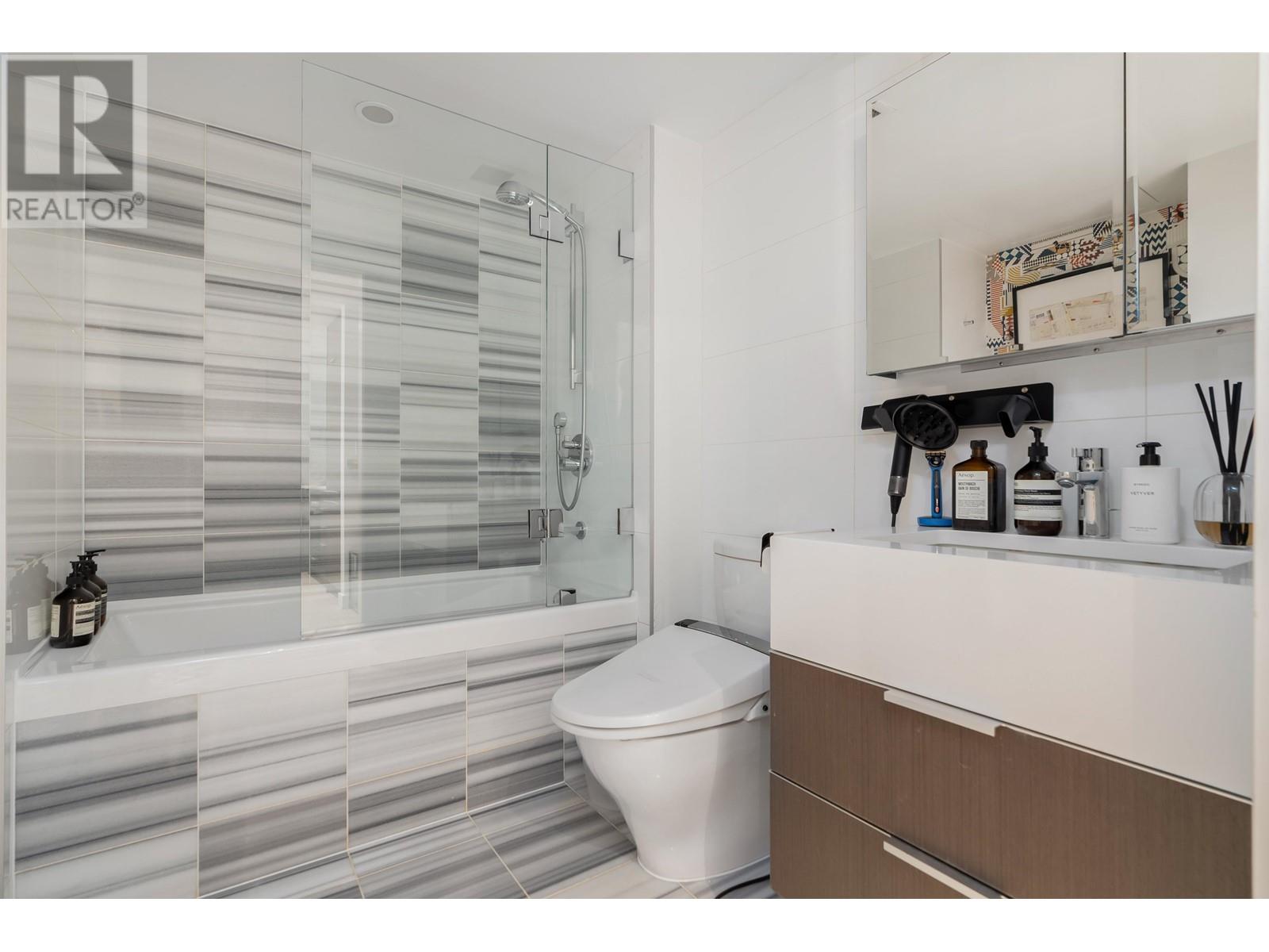 209 110 Switchmen Street, Vancouver, British Columbia  V6A 0C6 - Photo 18 - R2824124