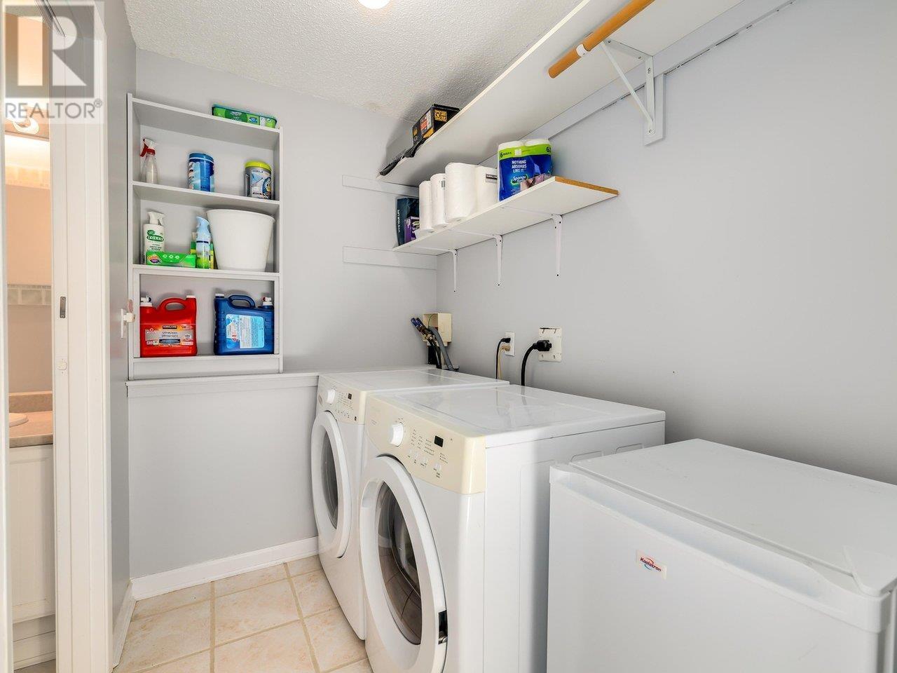 241 5421 10 Avenue, Delta, British Columbia  V4M 3T9 - Photo 17 - R2824134