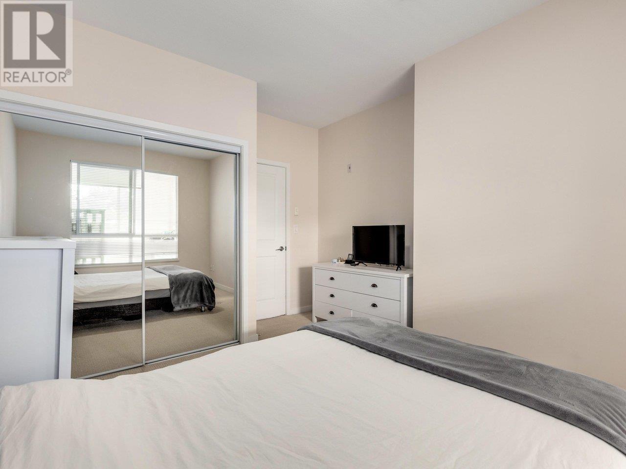 401 3651 Foster Avenue, Vancouver, British Columbia  V5R 0A2 - Photo 14 - R2824147