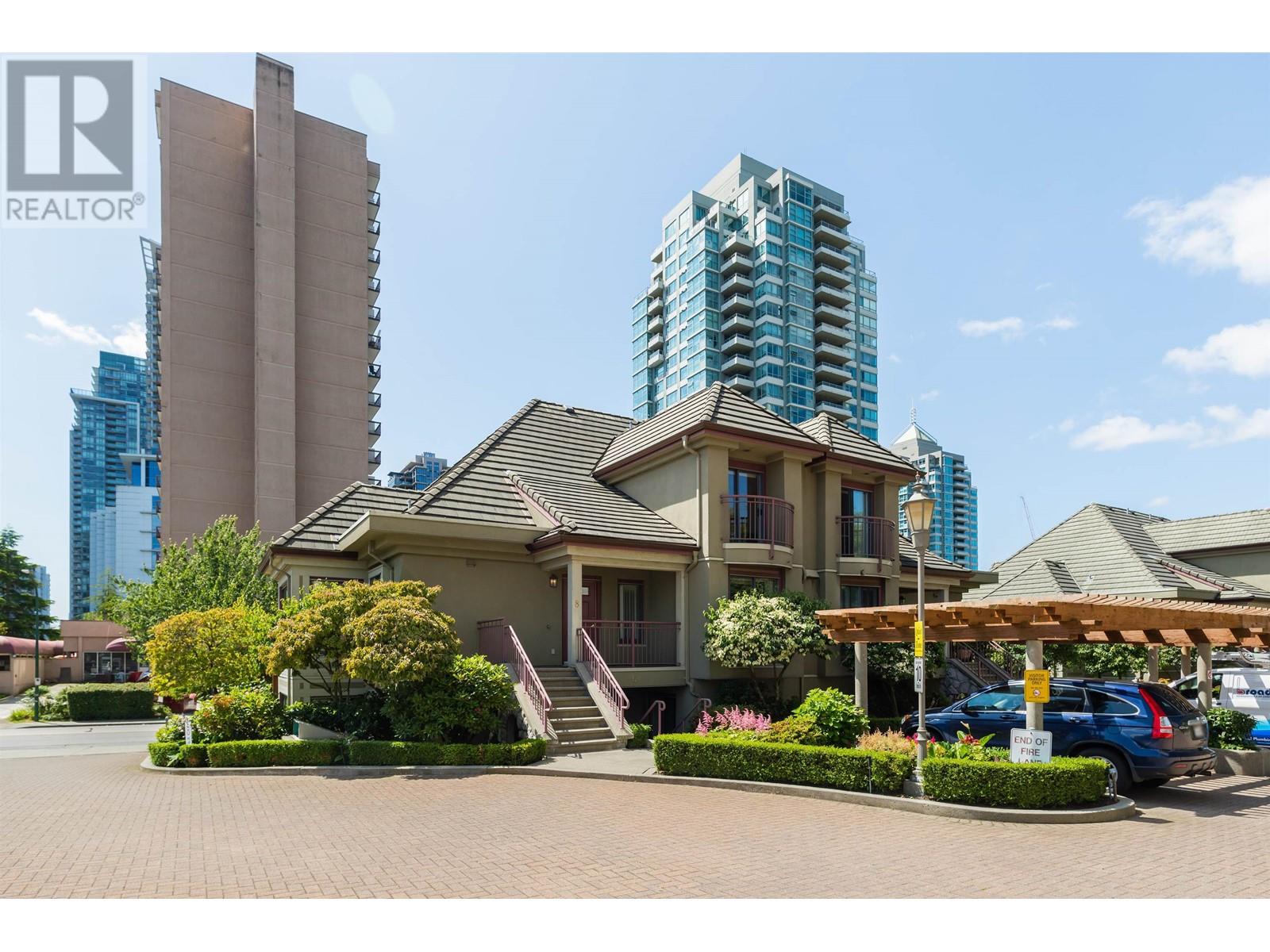 8 4425 HALIFAX STREET, burnaby, British Columbia