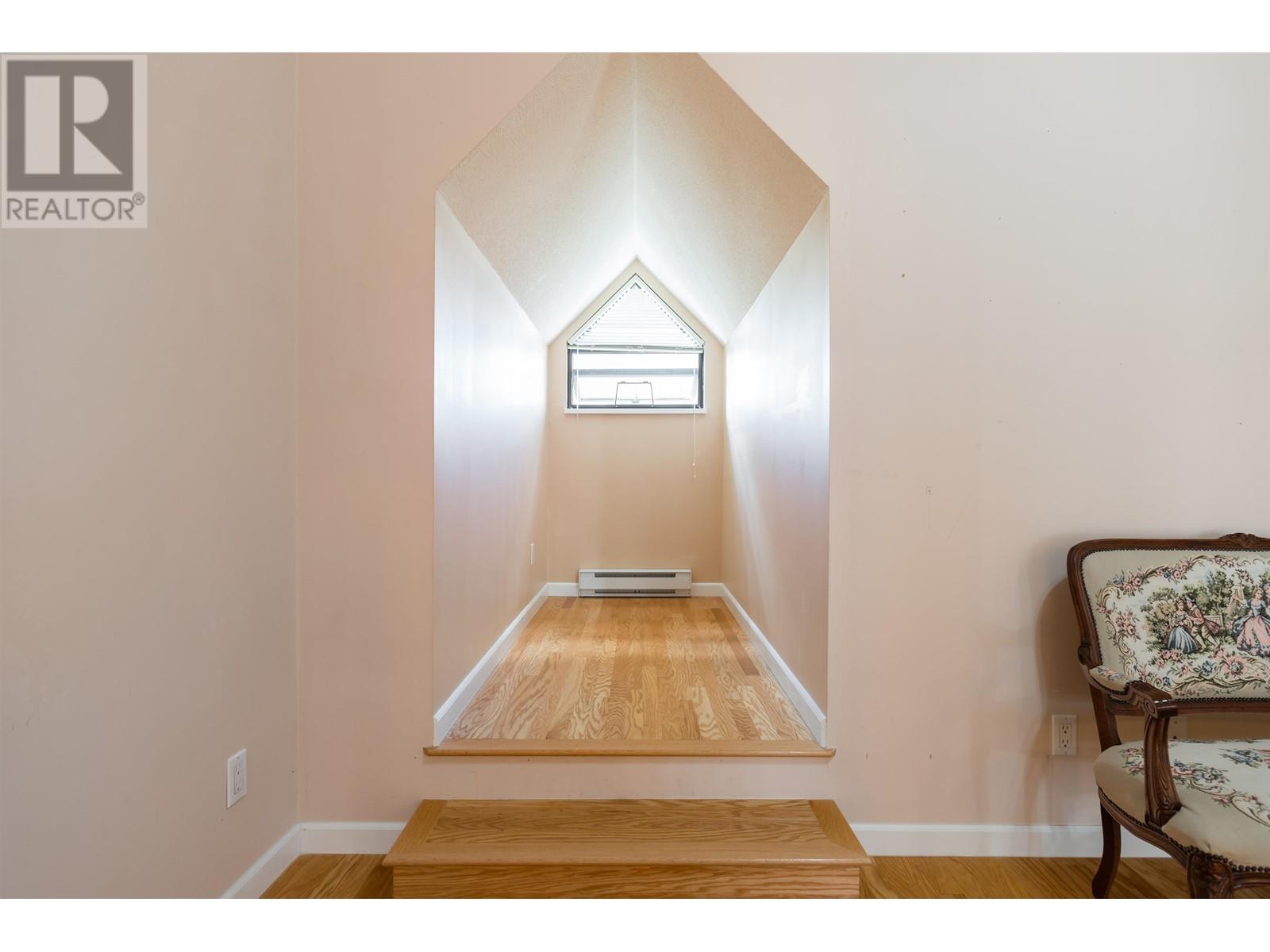 8 4425 Halifax Street, Burnaby, British Columbia  V5C 6P2 - Photo 19 - R2824162