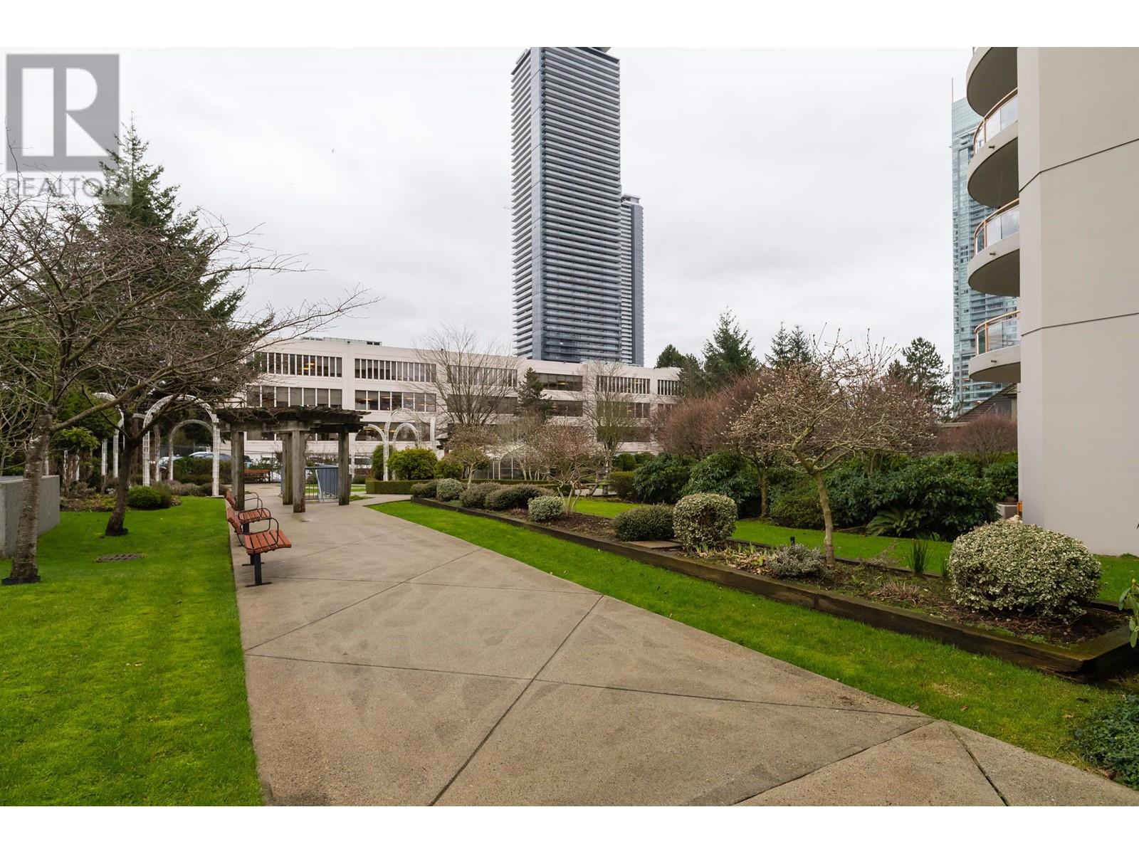 8 4425 Halifax Street, Burnaby, British Columbia  V5C 6P2 - Photo 33 - R2824162