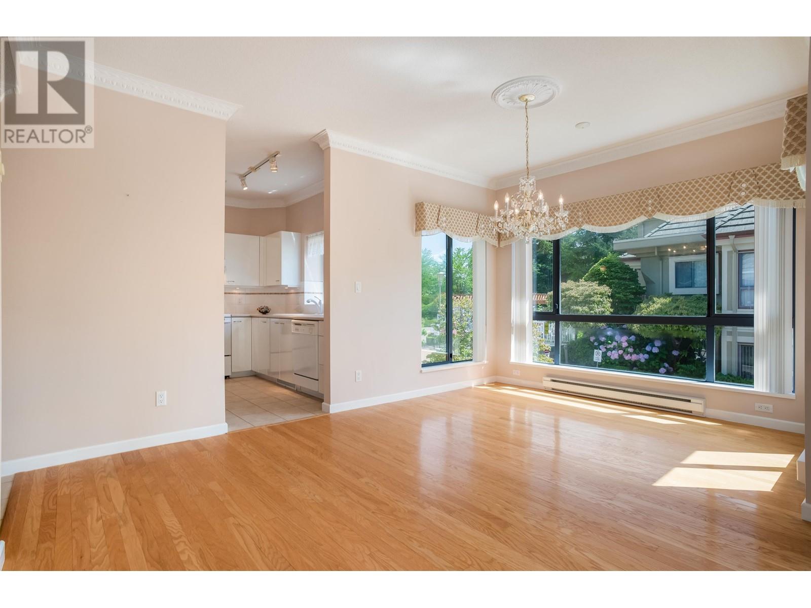 8 4425 Halifax Street, Burnaby, British Columbia  V5C 6P2 - Photo 6 - R2824162
