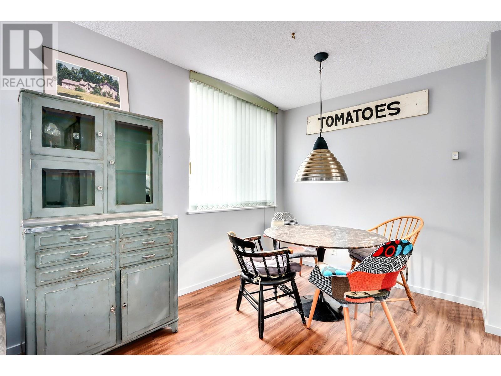 402 2020 Fullerton Avenue, North Vancouver, British Columbia  V7P 3G3 - Photo 6 - R2824191
